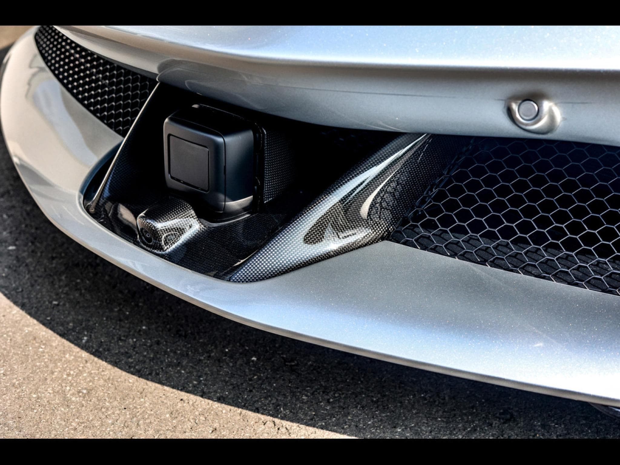 Ferrari SF90 ATELIER (1000 CH) - SANUSILVER X NERO PUROSANGUE - PPF (2025) - Photo 22
