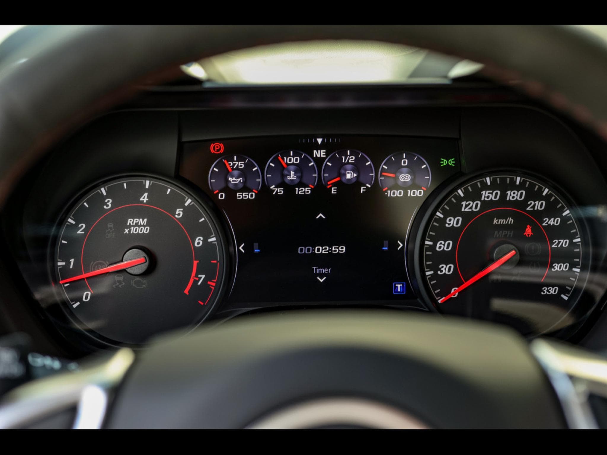 Chevrolet Camaro ZL1 6.2 V8 RWD - MANUAL 6 - SHOCK YELLOW (2020) - Photo 21