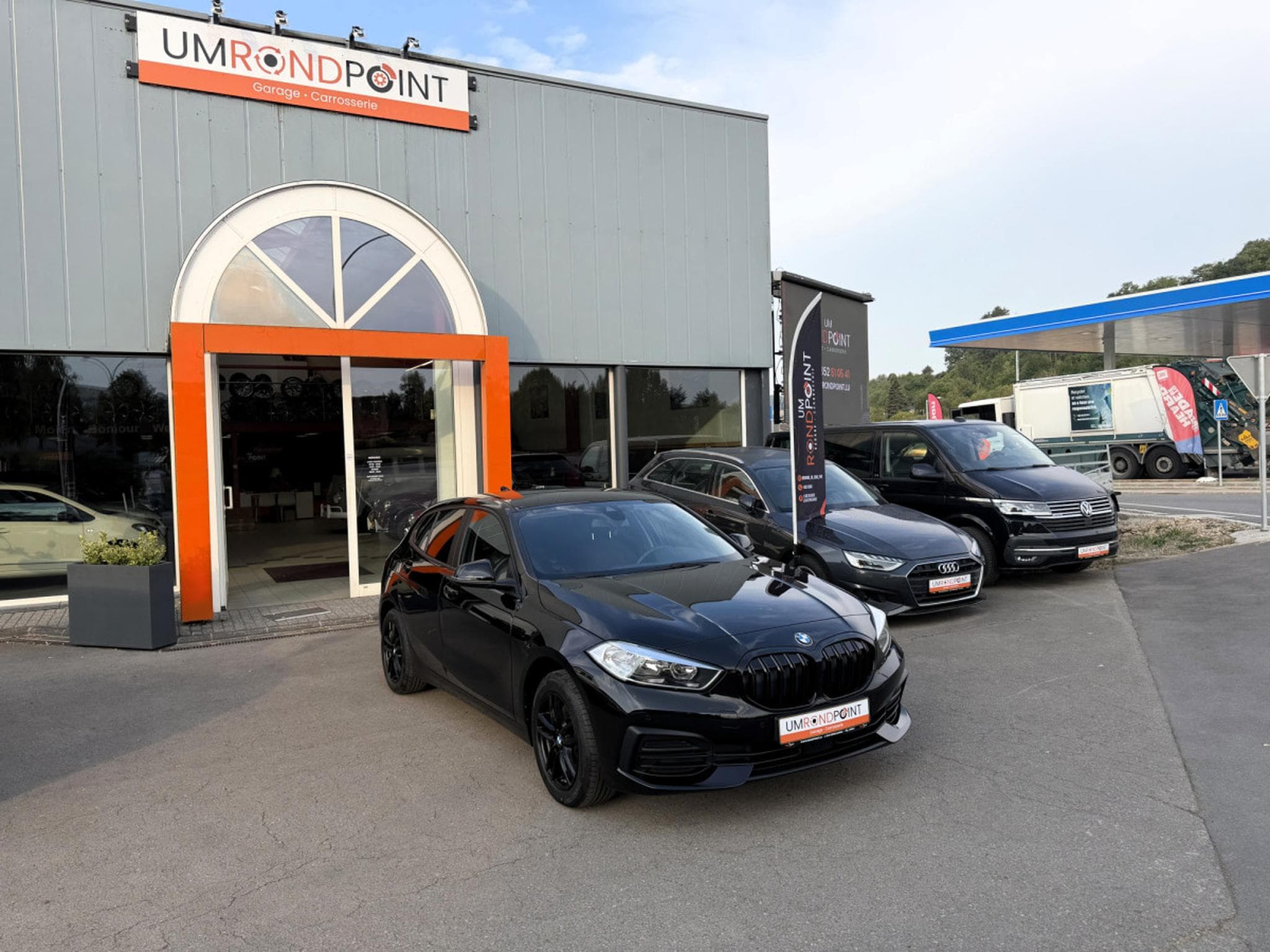 BMW 118 118i BUSINESS PACKAGE, TEMPOMAT, SIEGES CHAUFFANT (2019) - Photo 1