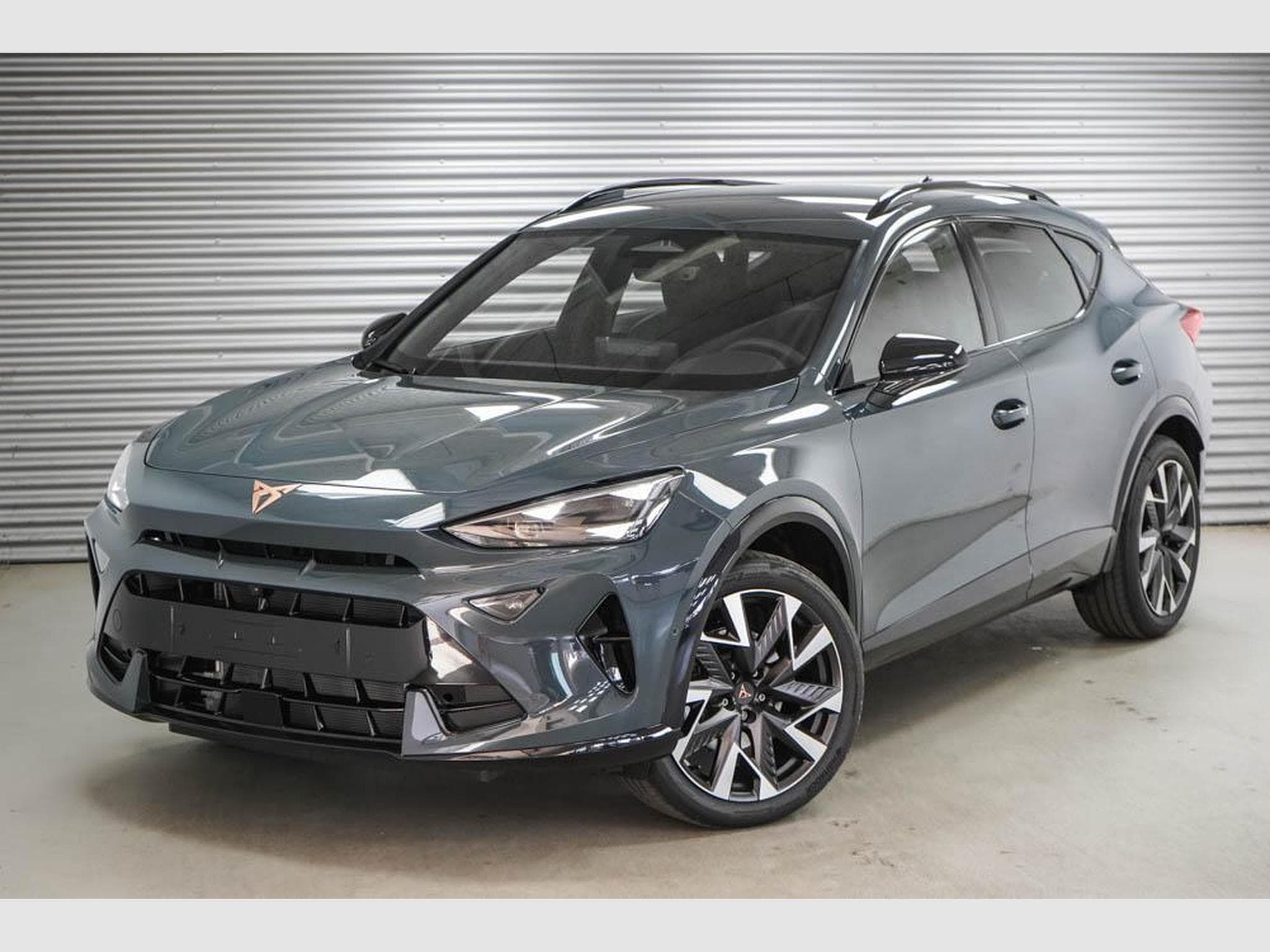 Cupra Formentor 2,0 TSI DSG (2026) - Photo 1