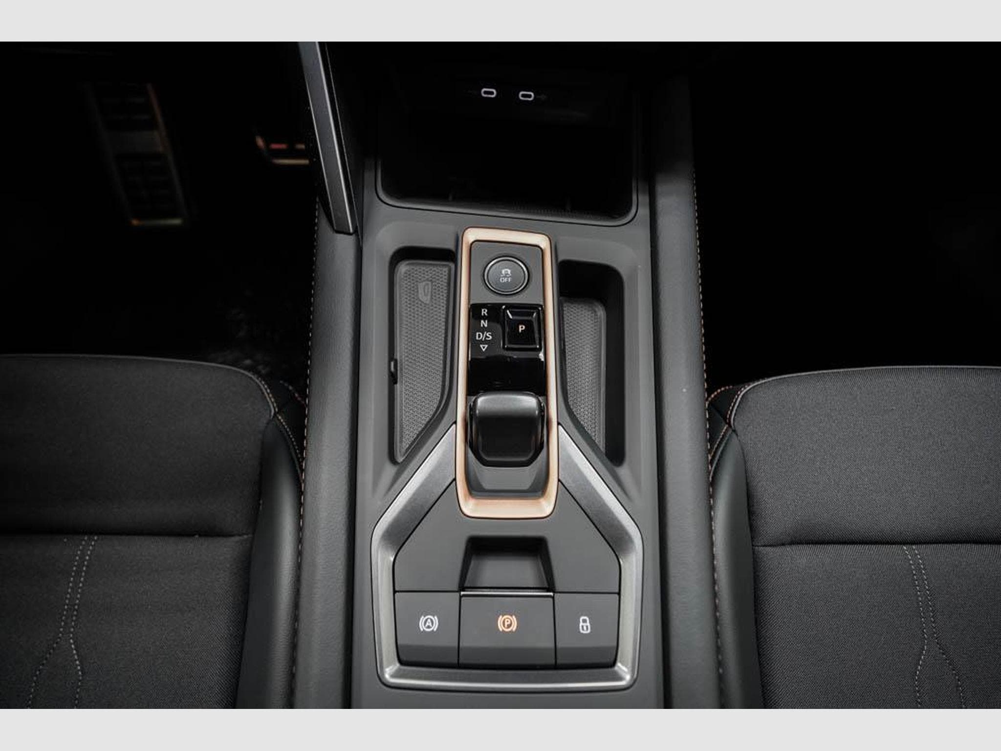 Cupra Formentor 2,0 TSI DSG (2026) - Photo 12