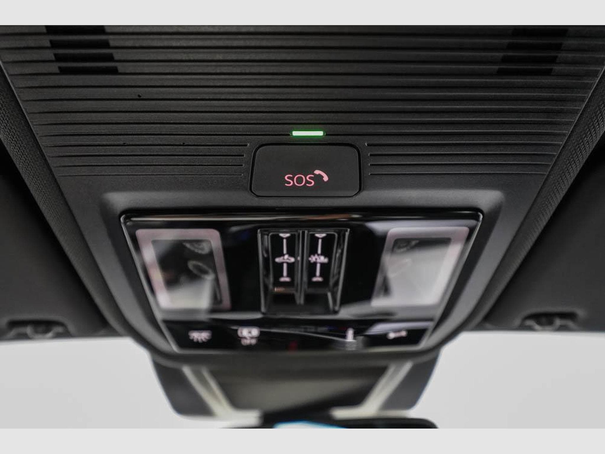 Cupra Formentor 1,5 eTSI DSG (2026) - Photo 15
