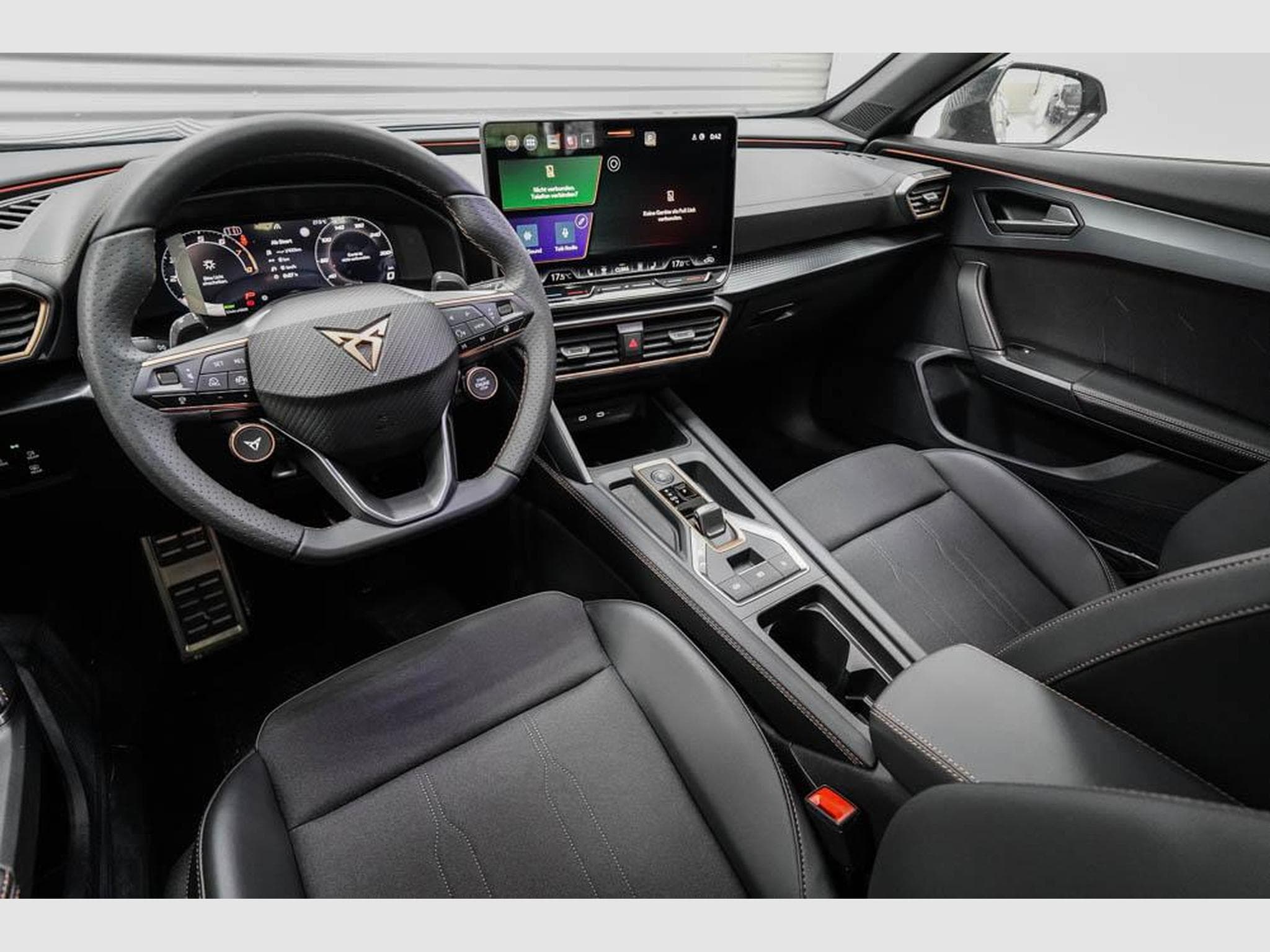Cupra Formentor 1,5 eTSI DSG (2026) - Photo 7