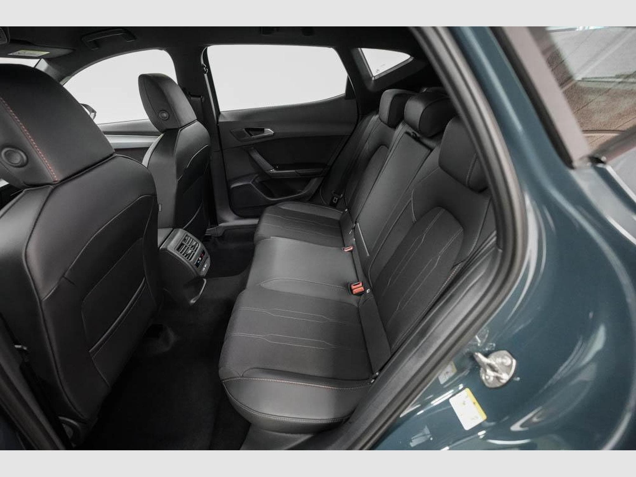 Cupra Formentor 2,0 TSI DSG (2026) - Photo 16