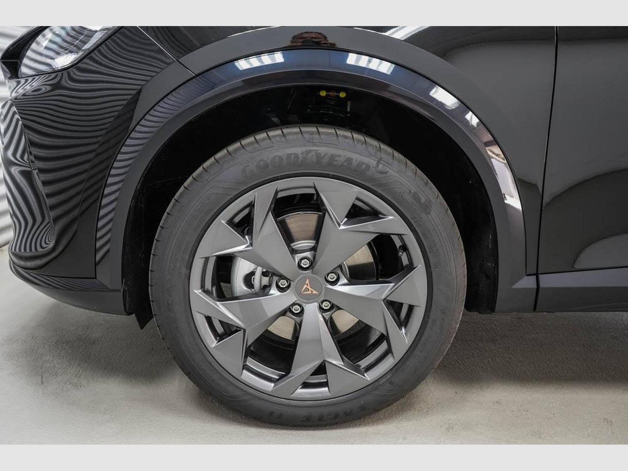 Cupra Formentor 2,0 TSI DSG (2026) - Photo 5