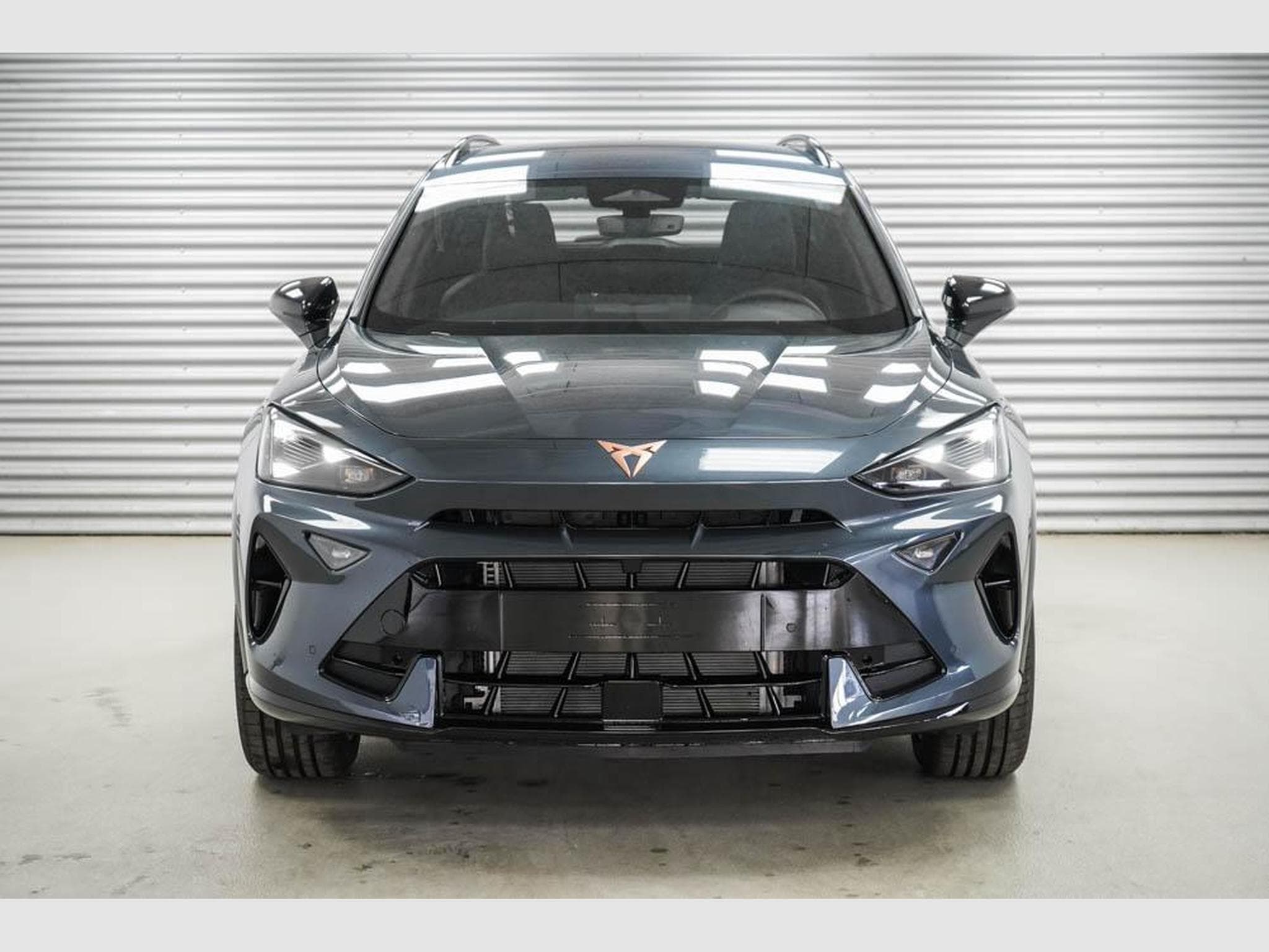 Cupra Formentor 2,0 TSI DSG (2026) - Photo 2