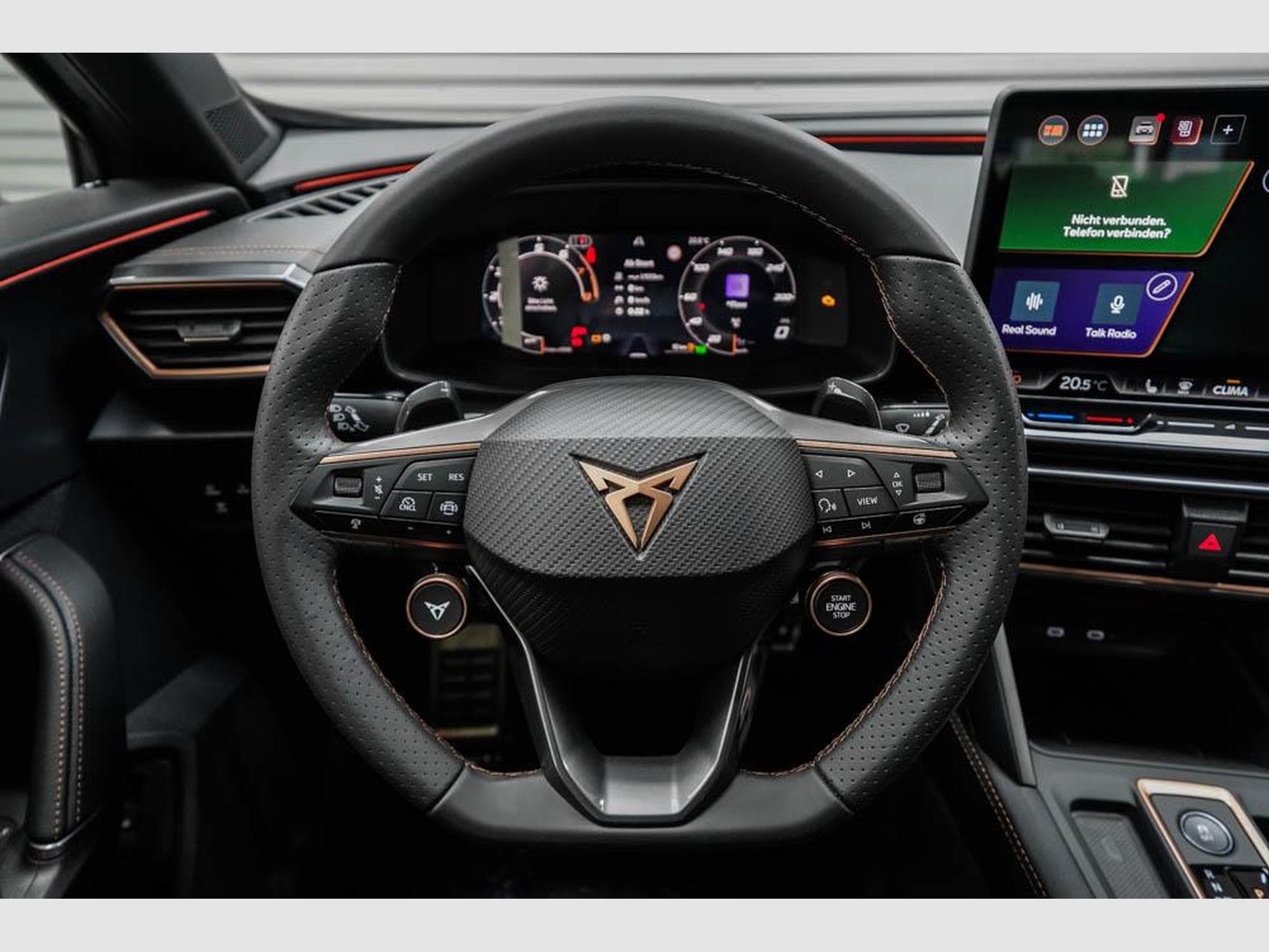 Cupra Formentor 2,0 TSI DSG (2026) - Photo 9