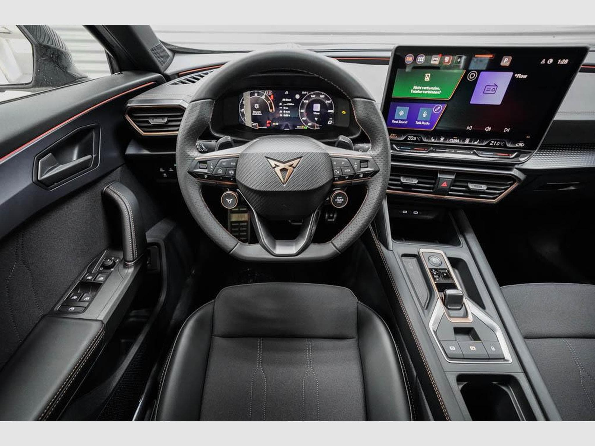 Cupra Formentor 2,0 TSI DSG (2026) - Photo 8