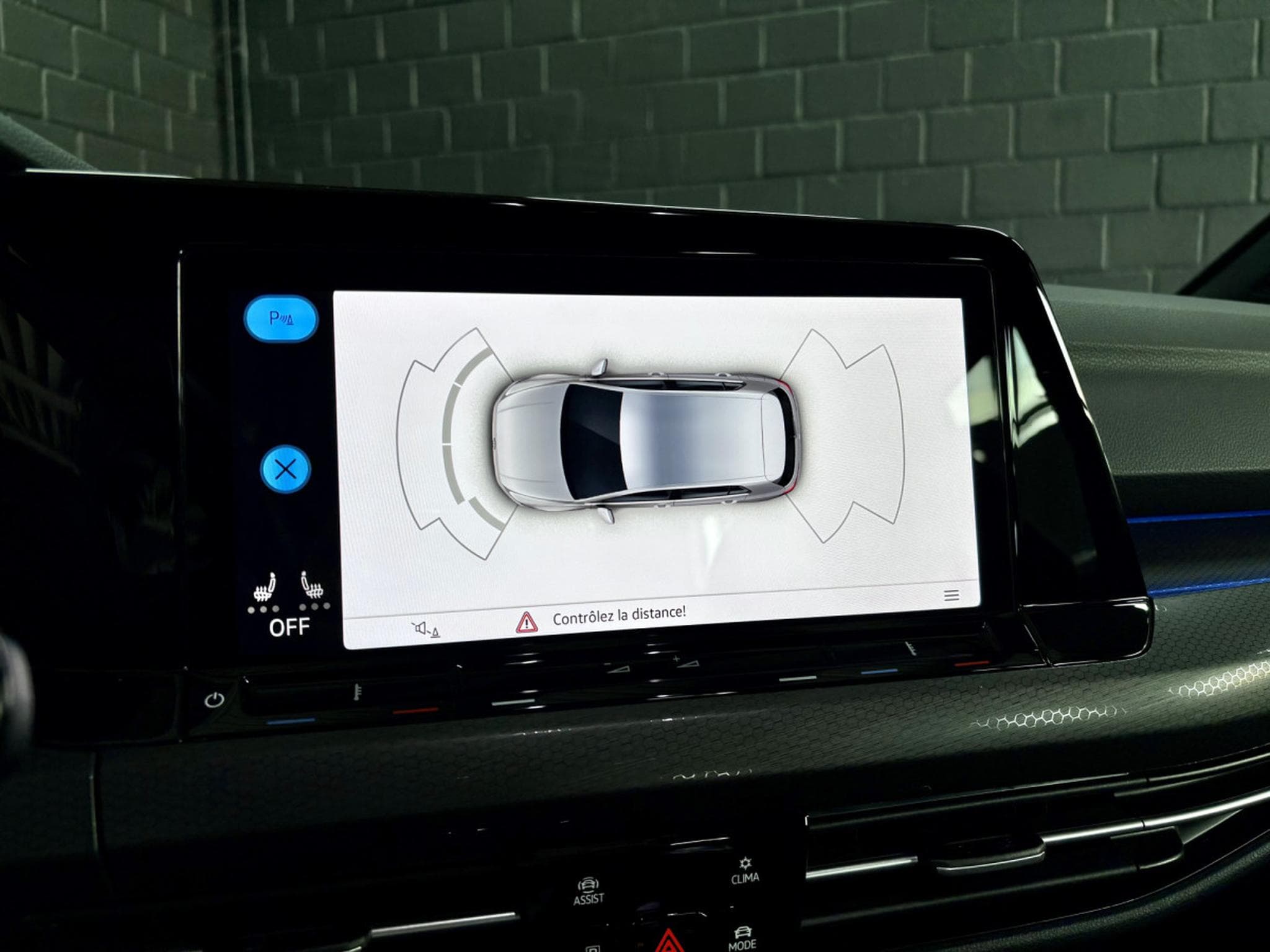 VW Golf GTI 2.0 TSI BVM6 245 CV *BOITE MECA* ACC * CARPLAY* (2023) - Photo 15