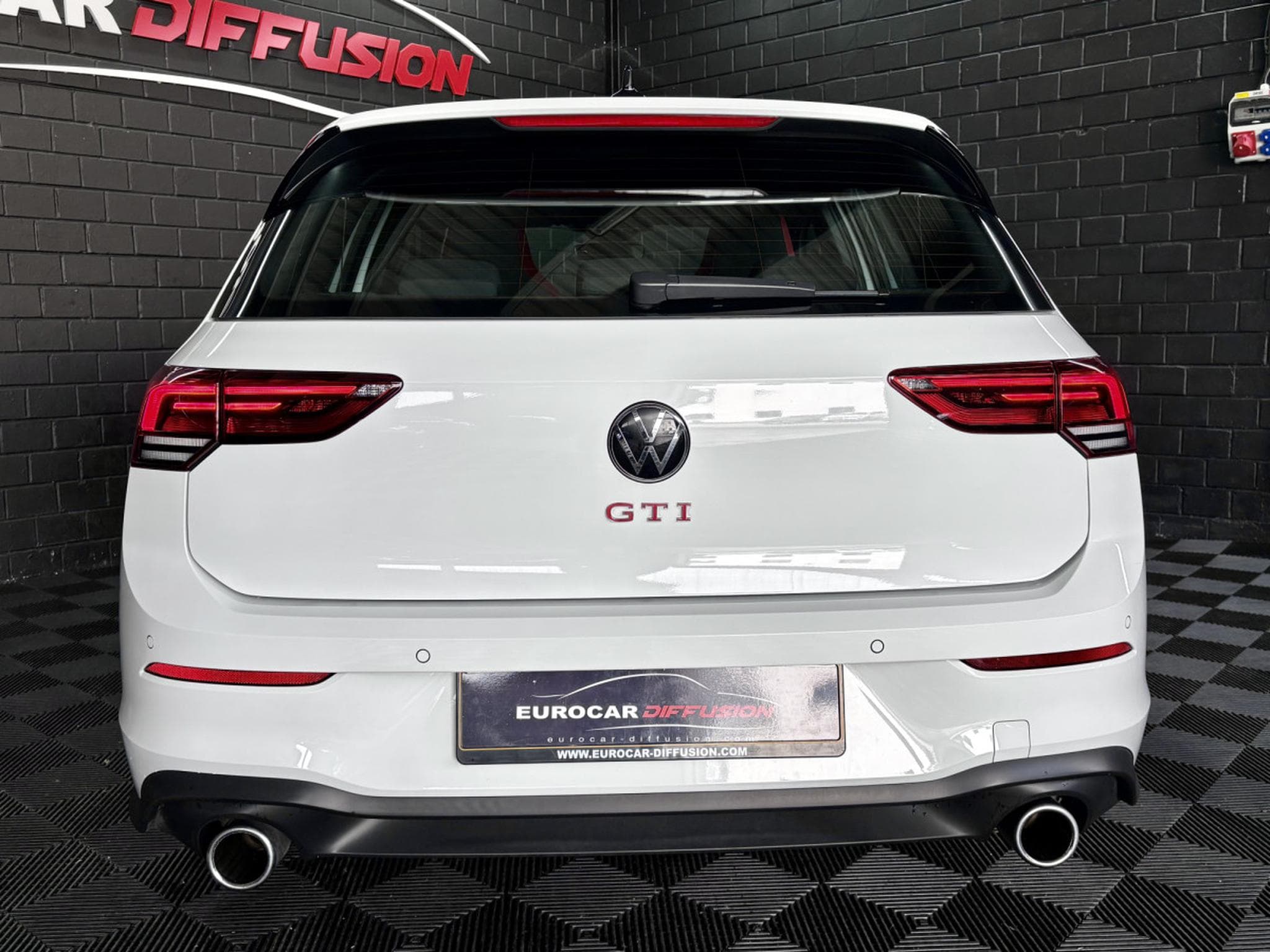 VW Golf GTI 2.0 TSI BVM6 245 CV *BOITE MECA* ACC * CARPLAY* (2023) - Photo 5