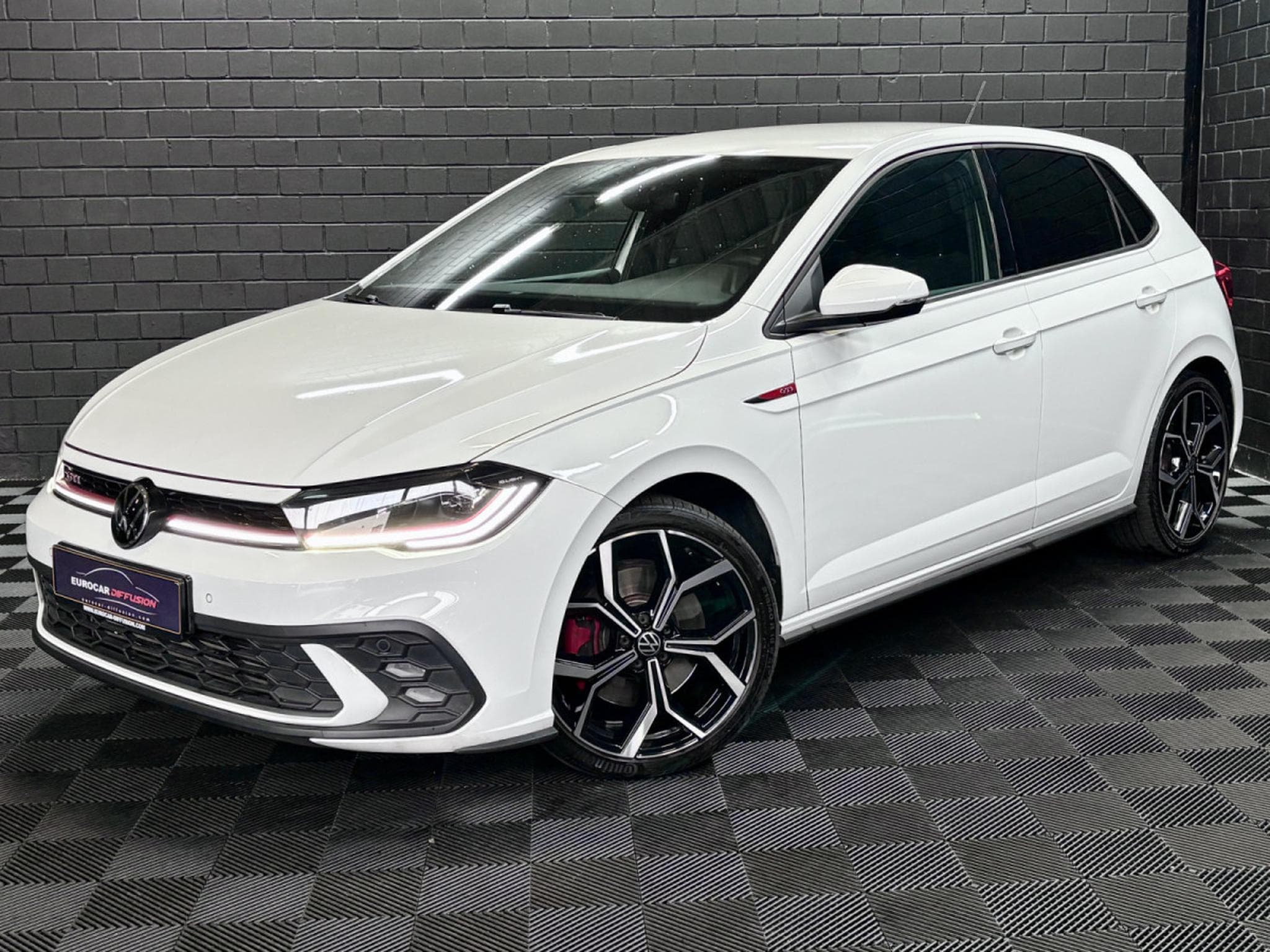 VW Polo 2.0 TSI 207 CV DSG7 *CAM* BEATS * MATRIX* (2023) - Foto 1