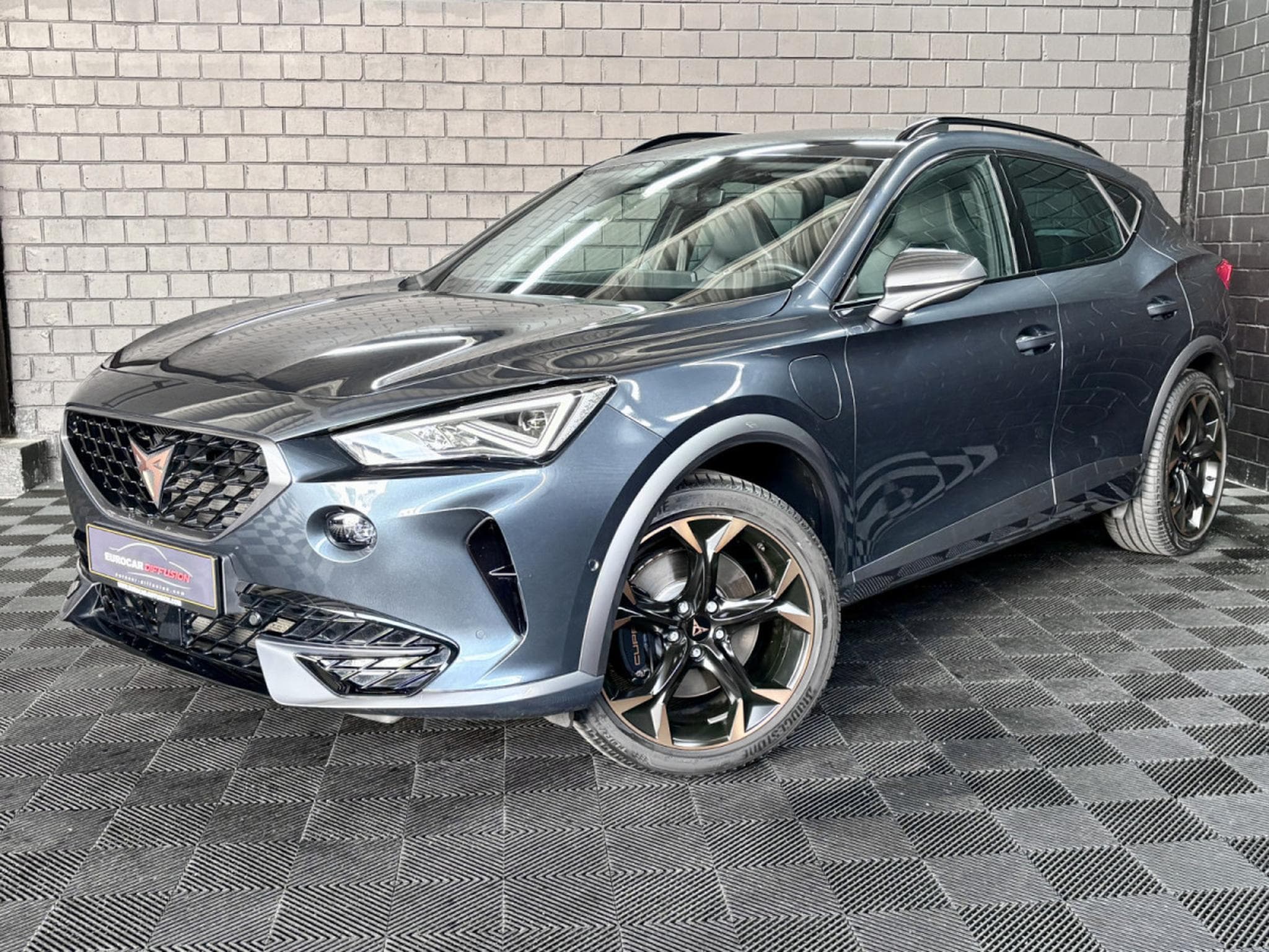 Cupra Formentor VZ 245CV eHybrid PHEV DSG6 * CUIR* VSS * CAM * (2023) - Foto 1