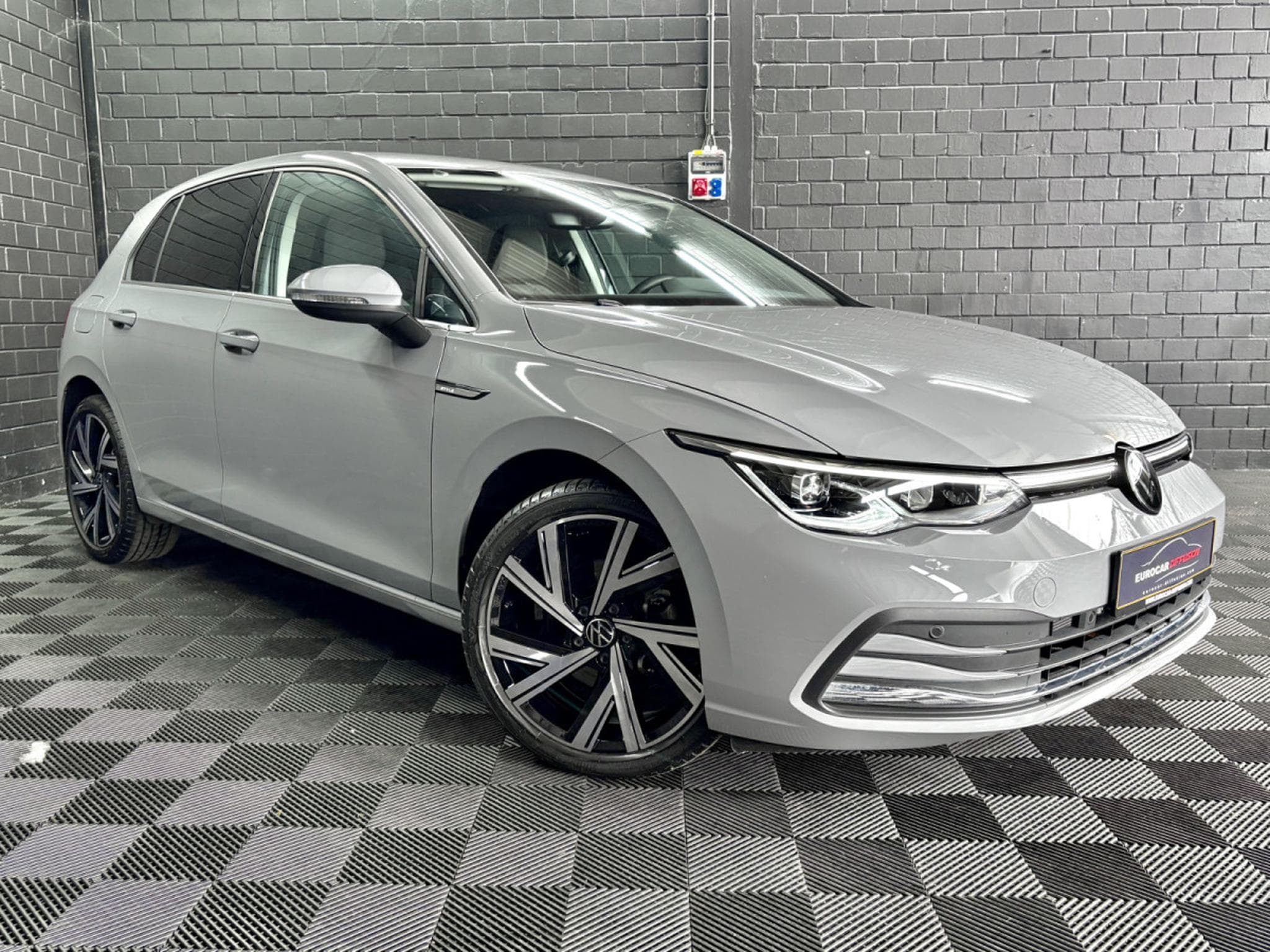 VW Golf Style 1.5 TSI 130 CV BVM6 *BERGAMO* MASSAGE* CARPLAY * (2024) - Foto 3