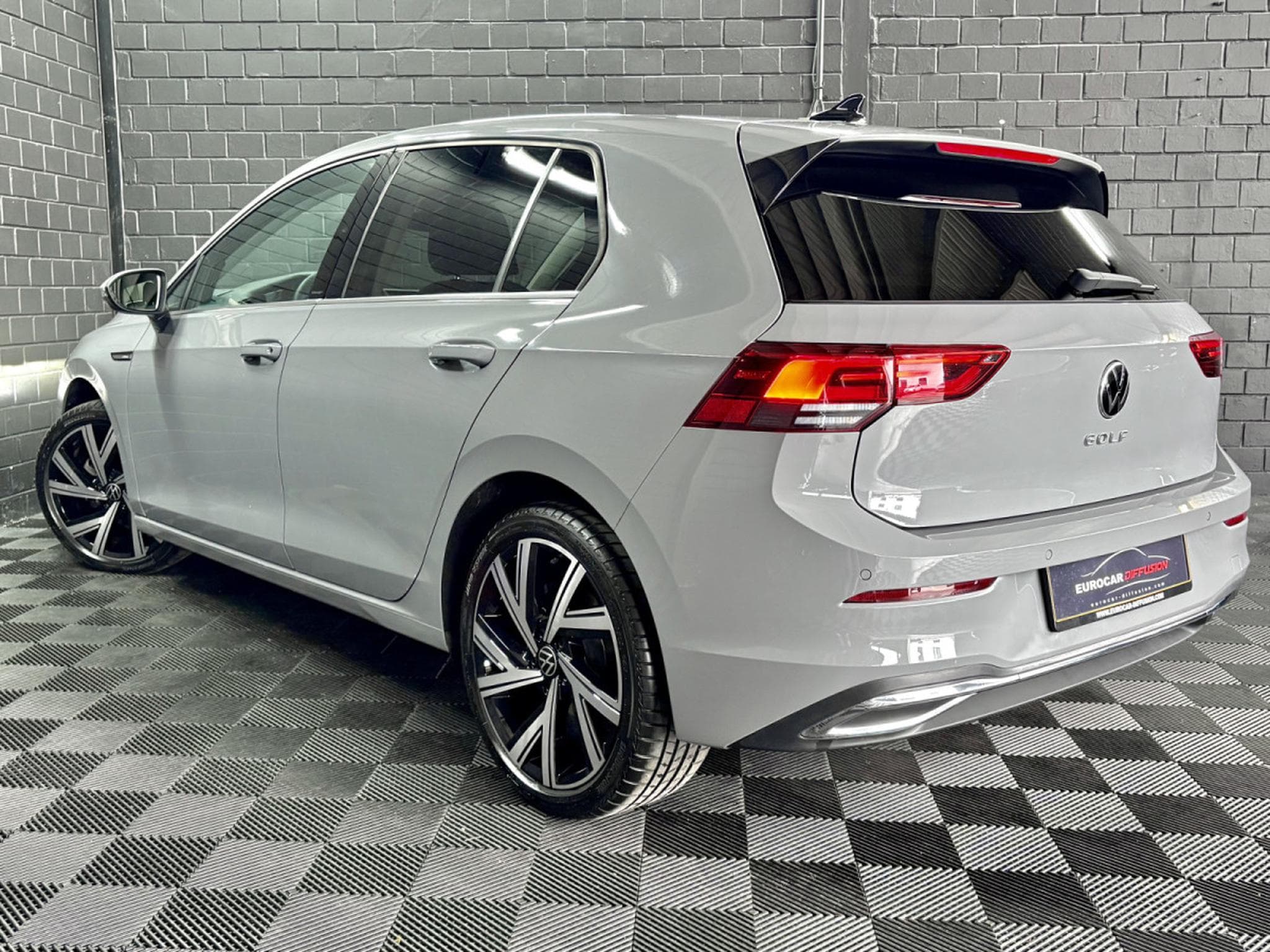 VW Golf Style 1.5 TSI 130 CV BVM6 *BERGAMO* MASSAGE* CARPLAY * (2024) - Foto 4