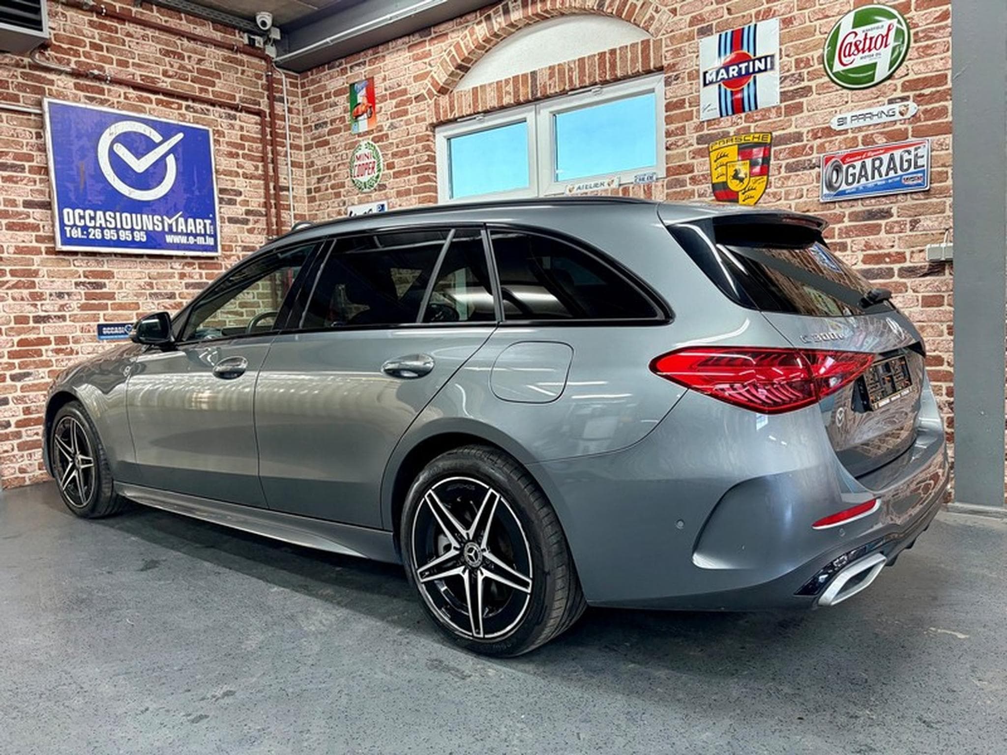 Mercedes C 300 C 300e Break 2.0 204cv Auto AMG-LINE (2023) - Photo 2
