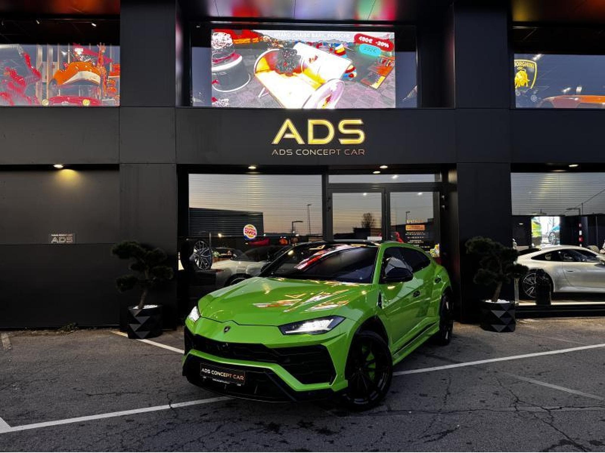 Lamborghini Urus 4.0 V8 650Ch (2022) - Photo 1