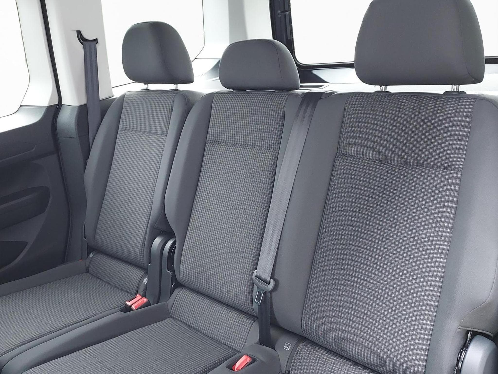 VW Caddy KO Caddy (2026) - Photo 11