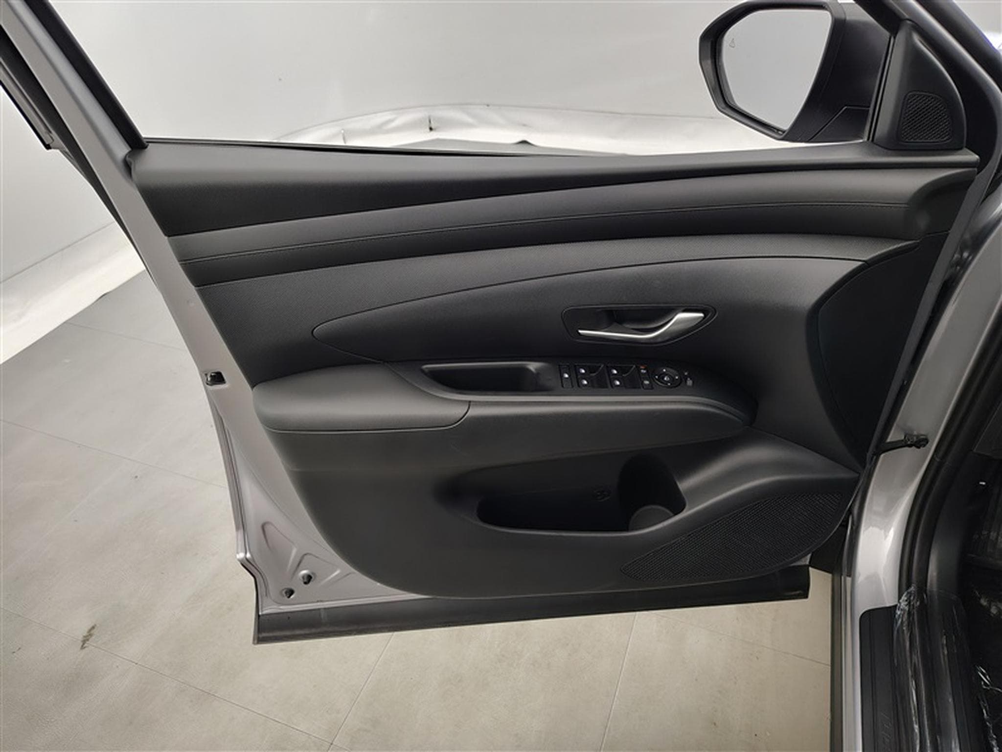 Hyundai Tucson 1.6 T-GDi 150cv DCT Feel CARPLAY / FULL LED / CAMERA (2026) - Photo 17