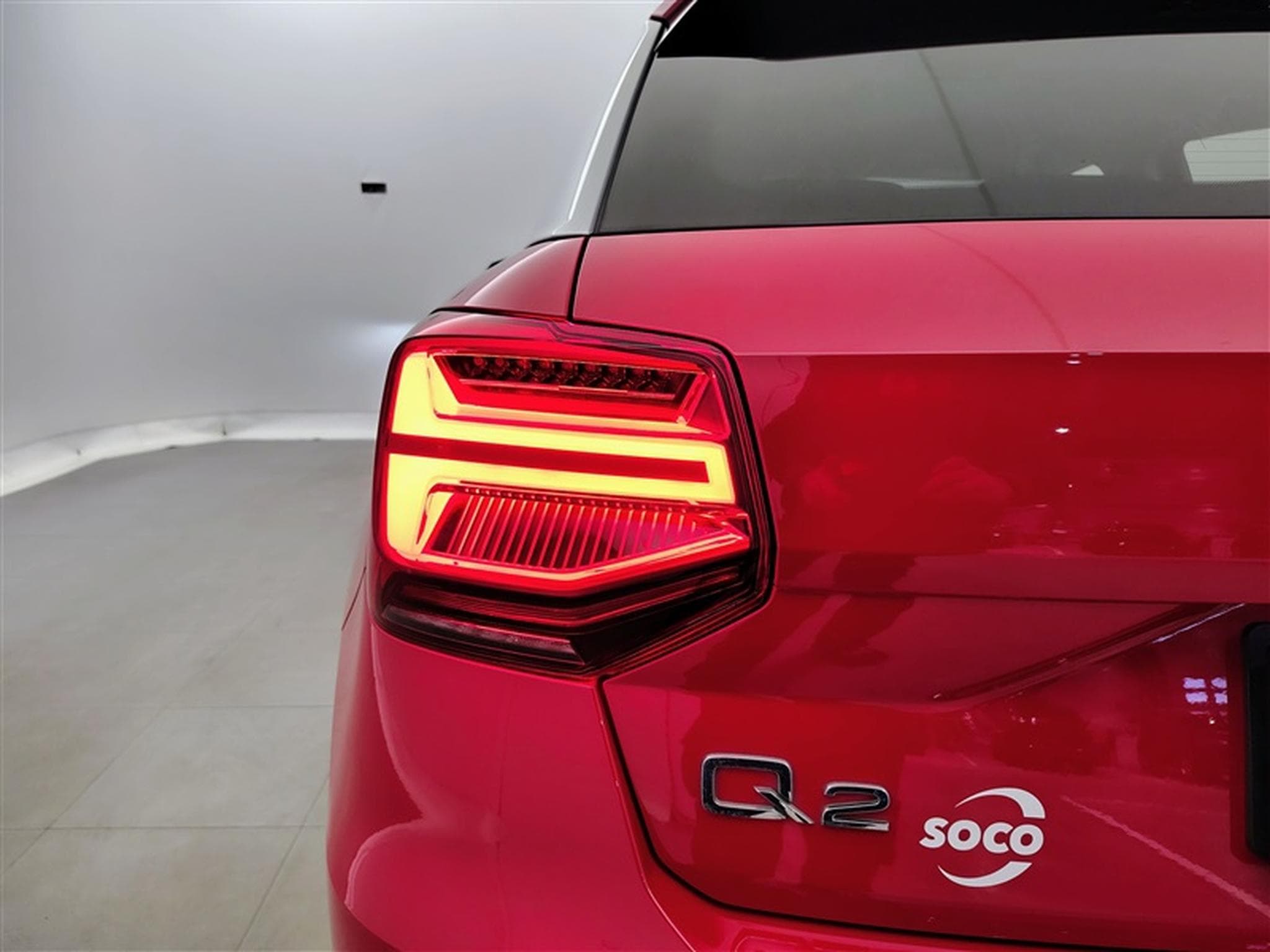 Audi Q2 30 TDI  S-Line S-Tronic Cuir / Navi Cockpit / Led (2020) - Photo 16