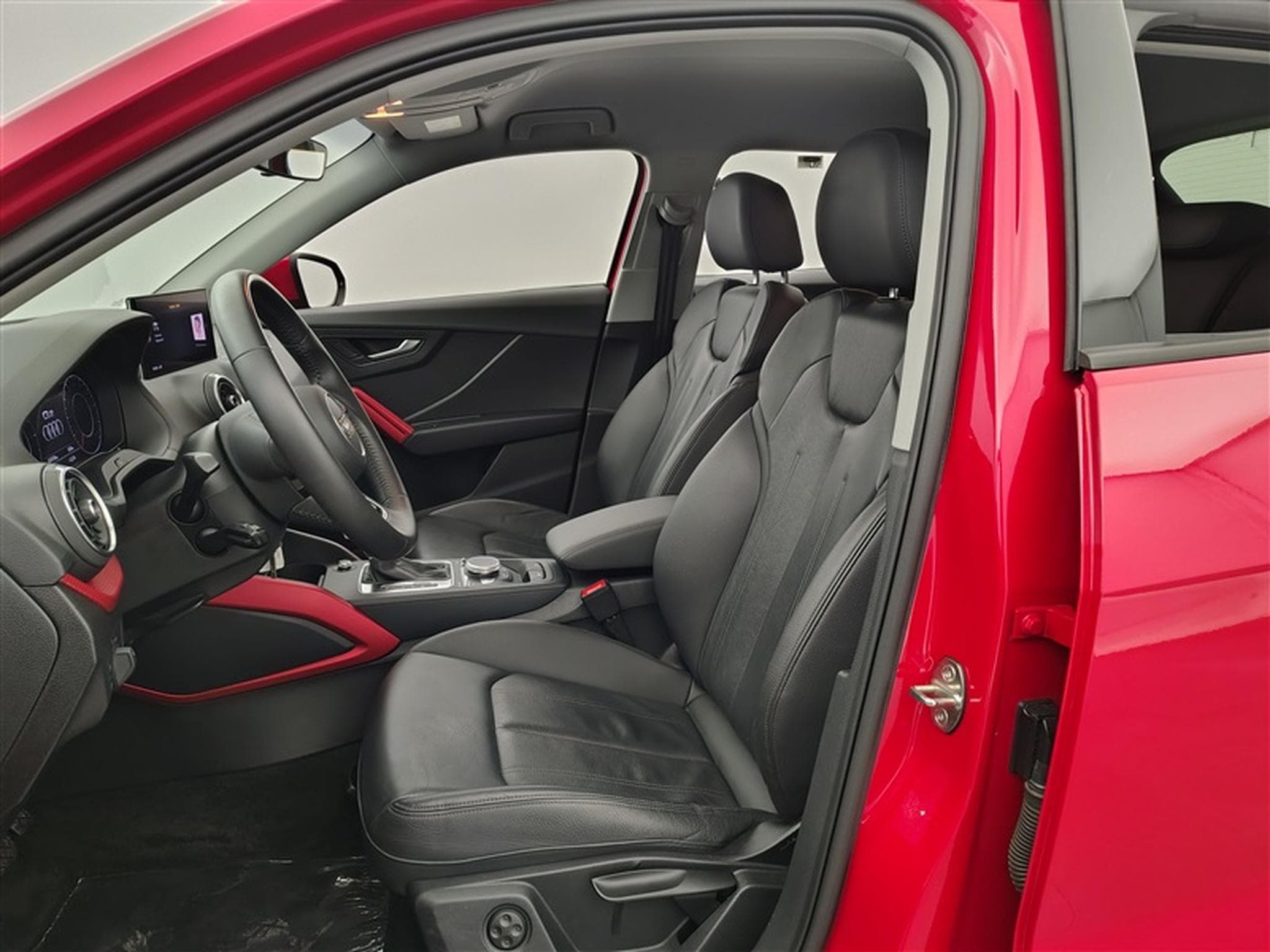 Audi Q2 30 TDI  S-Line S-Tronic Cuir / Navi Cockpit / Led (2020) - Photo 7