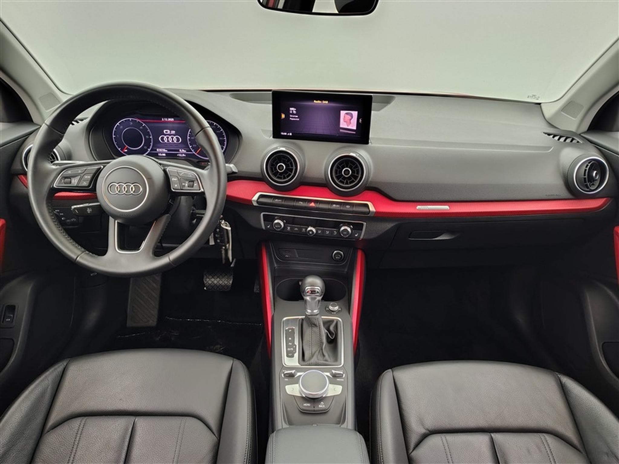 Audi Q2 30 TDI  S-Line S-Tronic Cuir / Navi Cockpit / Led (2020) - Photo 8