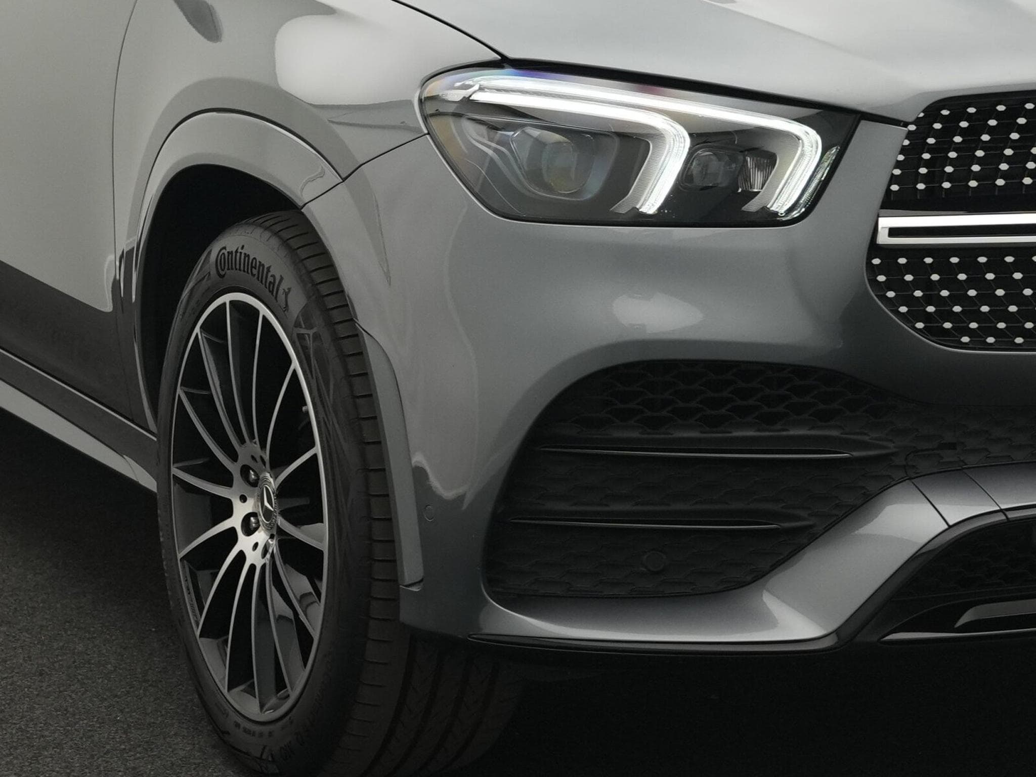 Mercedes GLE 400 d 4MATIC (2021) - Photo 9