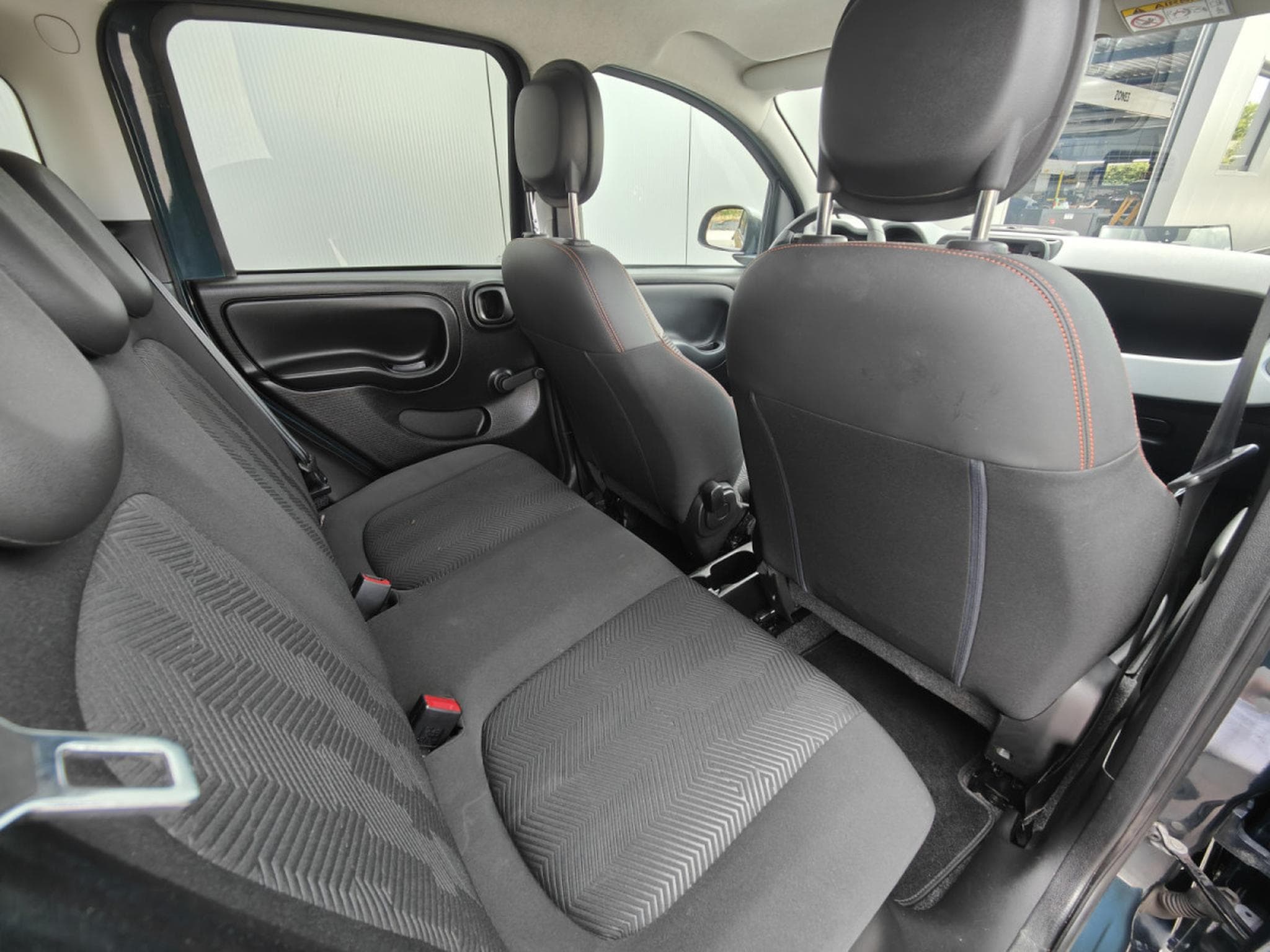 Fiat Panda PANDA CROSS EDITION GARMIN MHEV BLUETOOTH GPS (2022) - Photo 8