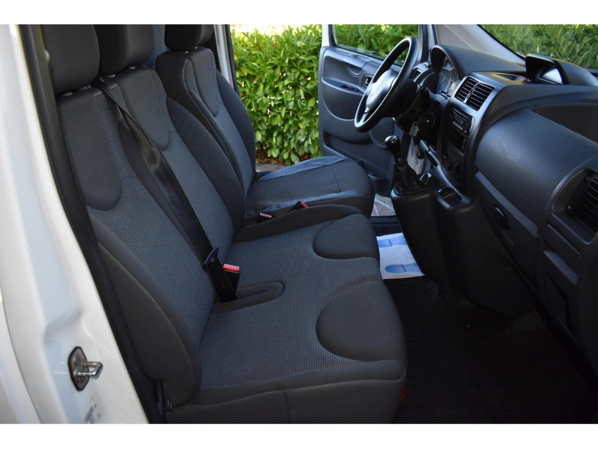 Citroën Jumpy 1,6 HDi 3 places Airco (2015) - Foto 14