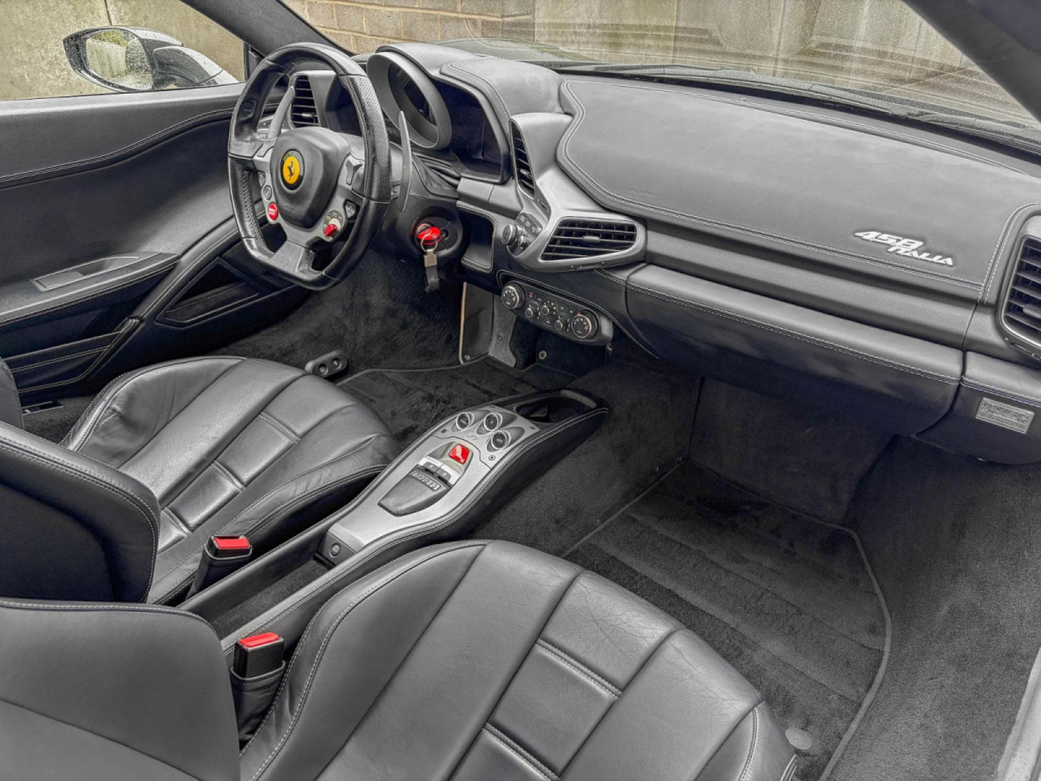 Ferrari 458 Ferrari 458 Italia 4.5 V8 570ch/Leder/20/Xénon/ (2012) - Photo 7