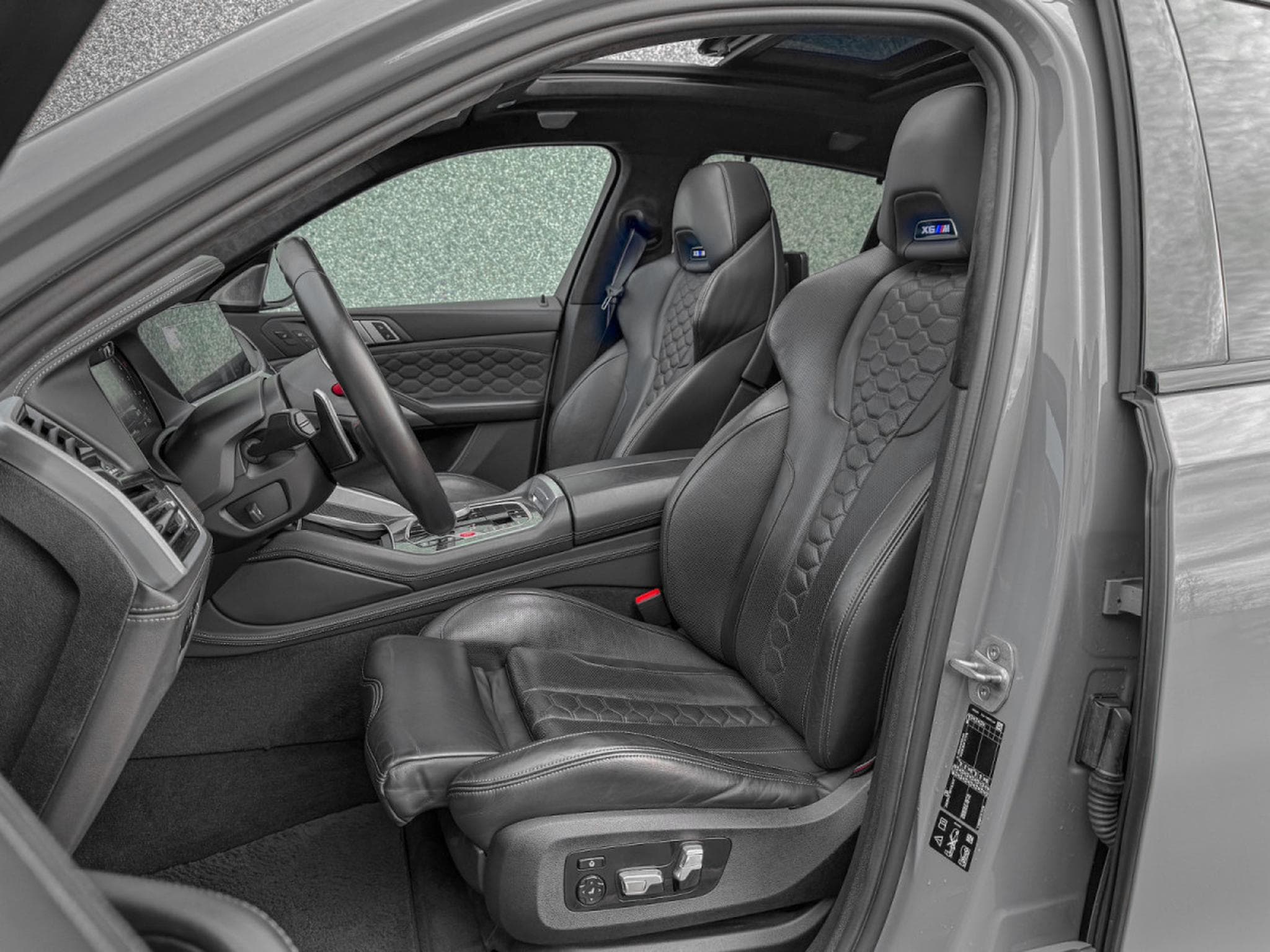 BMW X6M Competition 4.4 V8/ INDIVIDUAL MANUFAKTUR (2021) - Photo 4