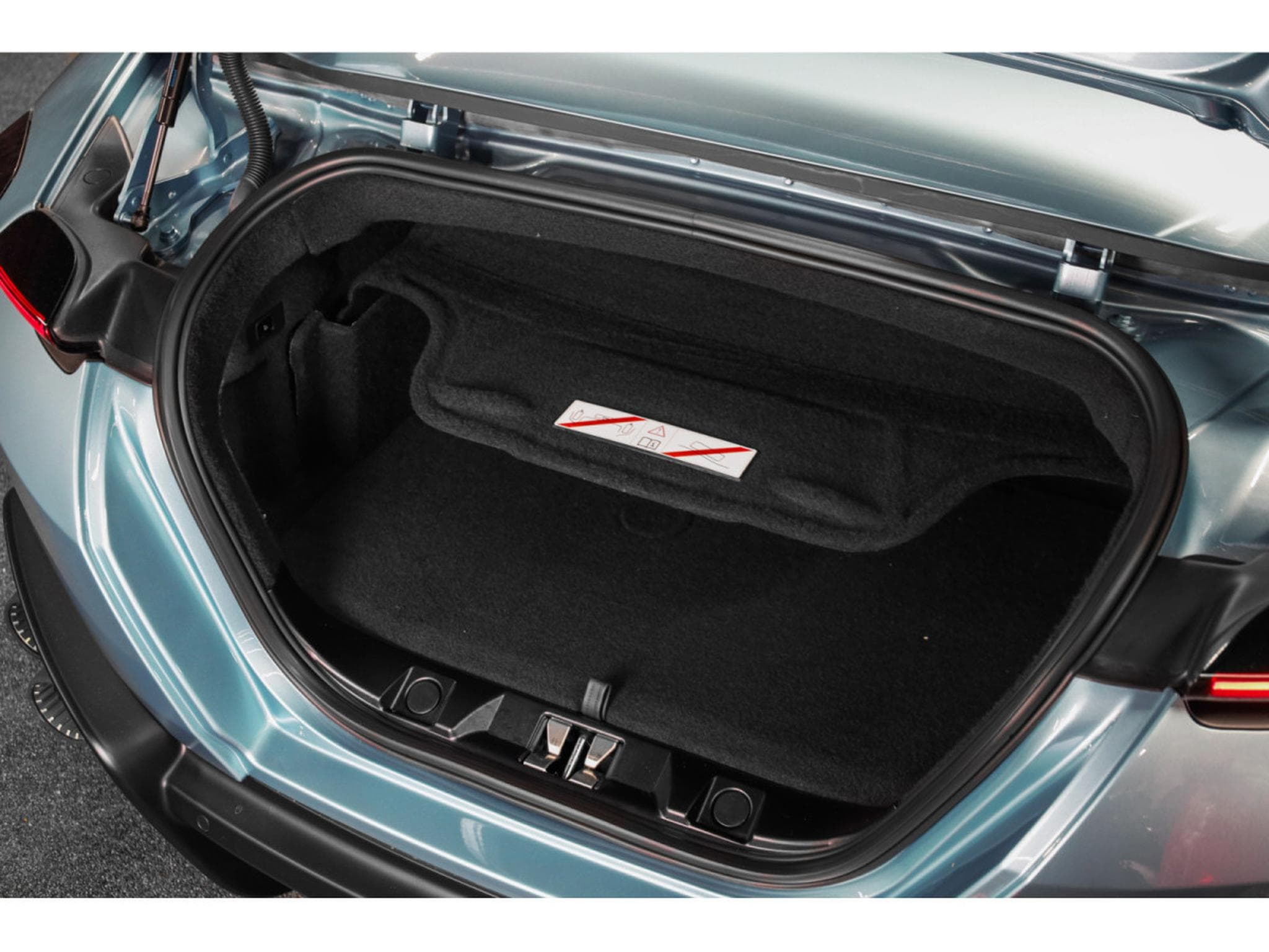 Ferrari Roma 3.9 V8 Spider - CELESTE TREVI SPECIAL COLOURS (2025) - Photo 23