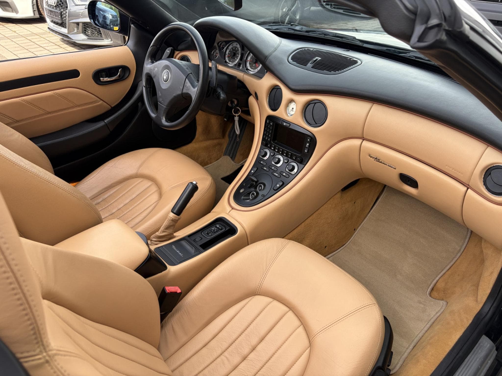 Maserati Spyder 4200/ 4.2 SPYDER CAMBRIOCORSA (2005) - Photo 15