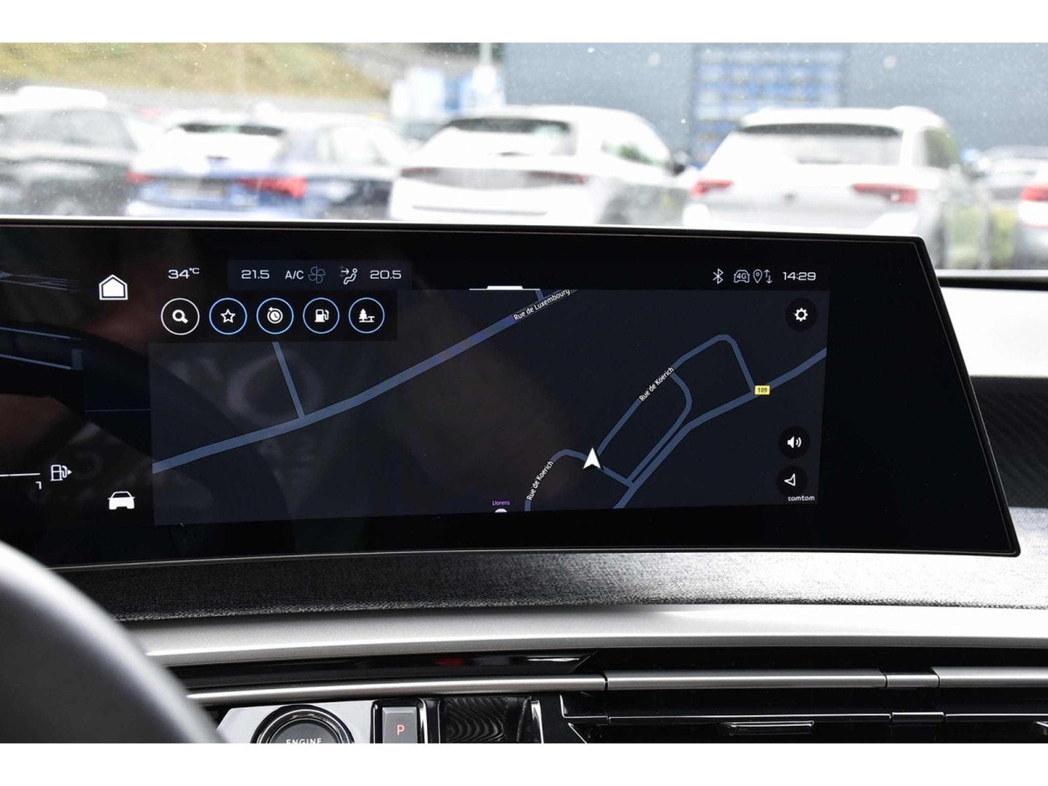 Peugeot 3008 1.2 Hybrid 145 e-DCS6 Allure ACC CAM 360 1° MAIN (2025) - Photo 10