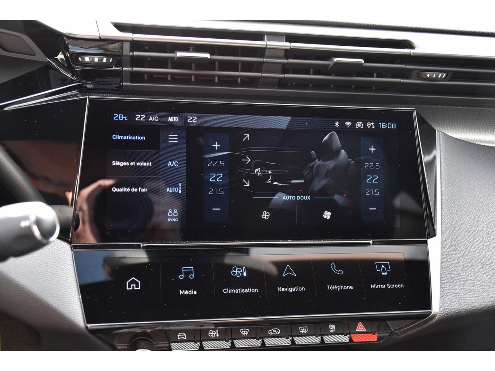 Peugeot 408 1.2 Hybrid 145 e-DCS6 GT MEMO SG MASS CAM360 1° MAIN (2025) - Photo 15