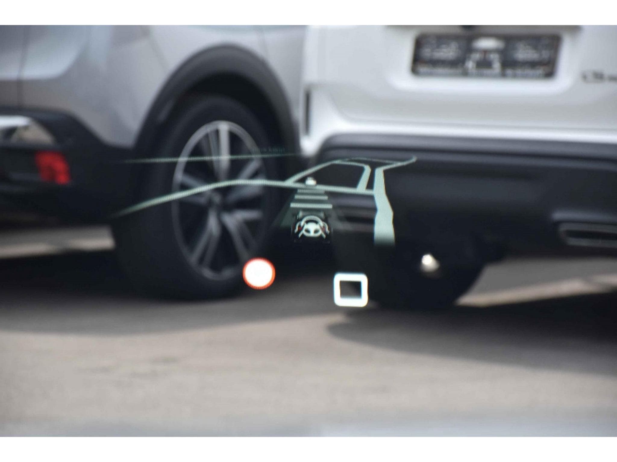 Citroën C5 X 1.2 PureTech PLUS EAT8 CUIR ACC LANE HUD CAM 1° MAIN (2024) - Photo 19