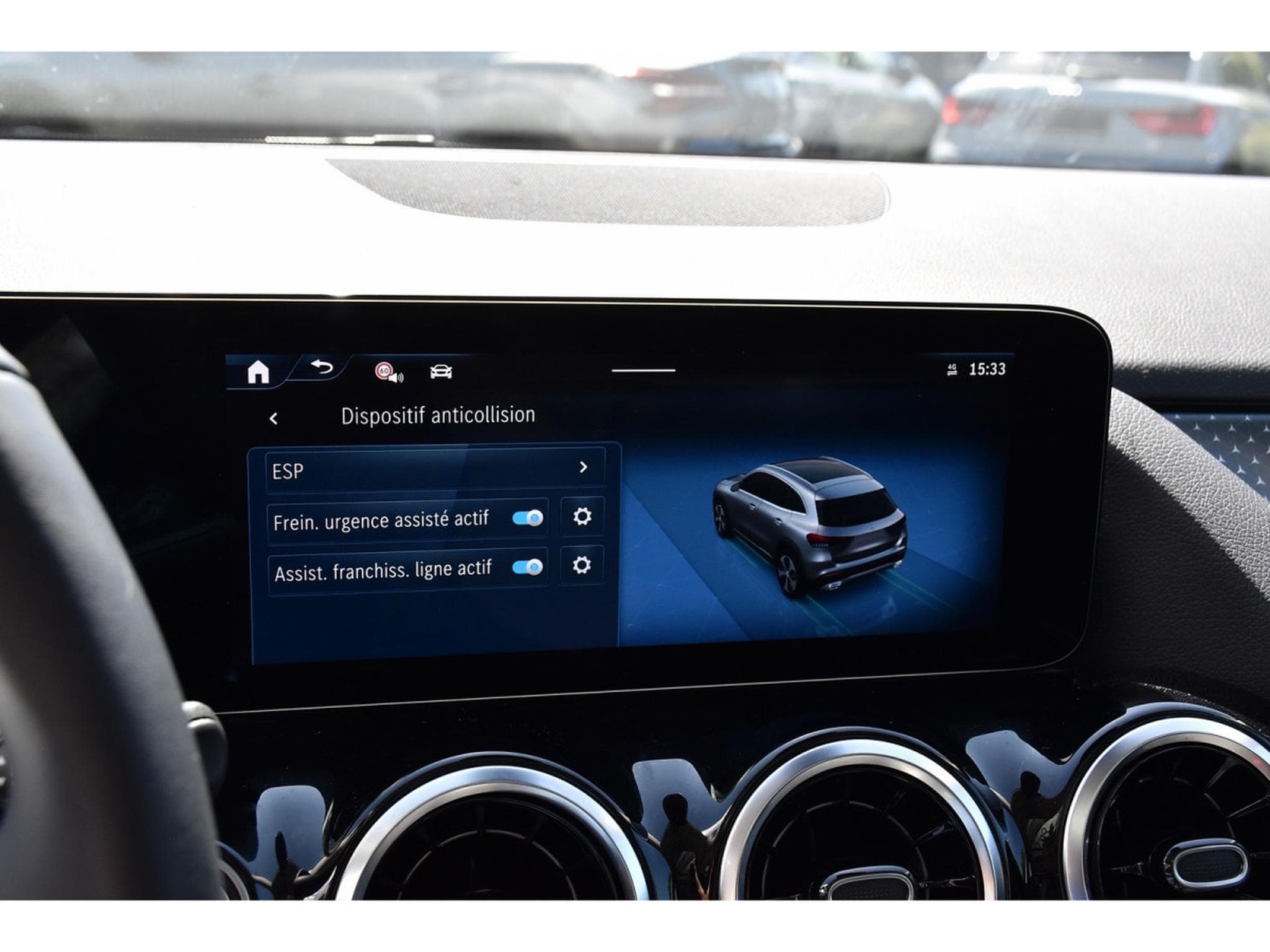 Mercedes GLA 200 CDI Progressive 8G-Tronic PANO CHFF ADD LANE GPS CAM 1° MAIN (2024) - Photo 14