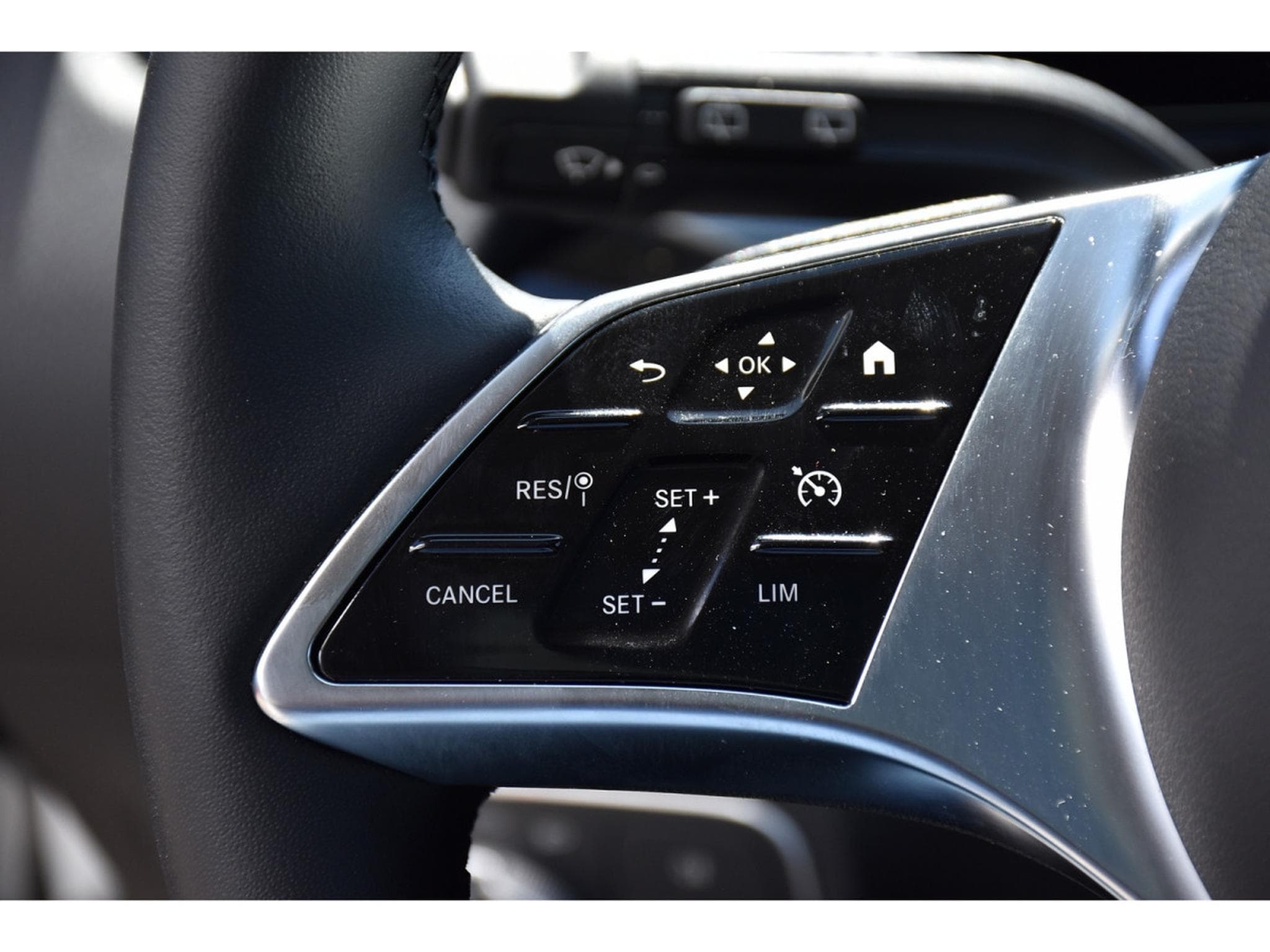 Mercedes GLA 200 CDI Progressive 8G-Tronic PANO CHFF ADD LANE GPS CAM 1° MAIN (2024) - Photo 20