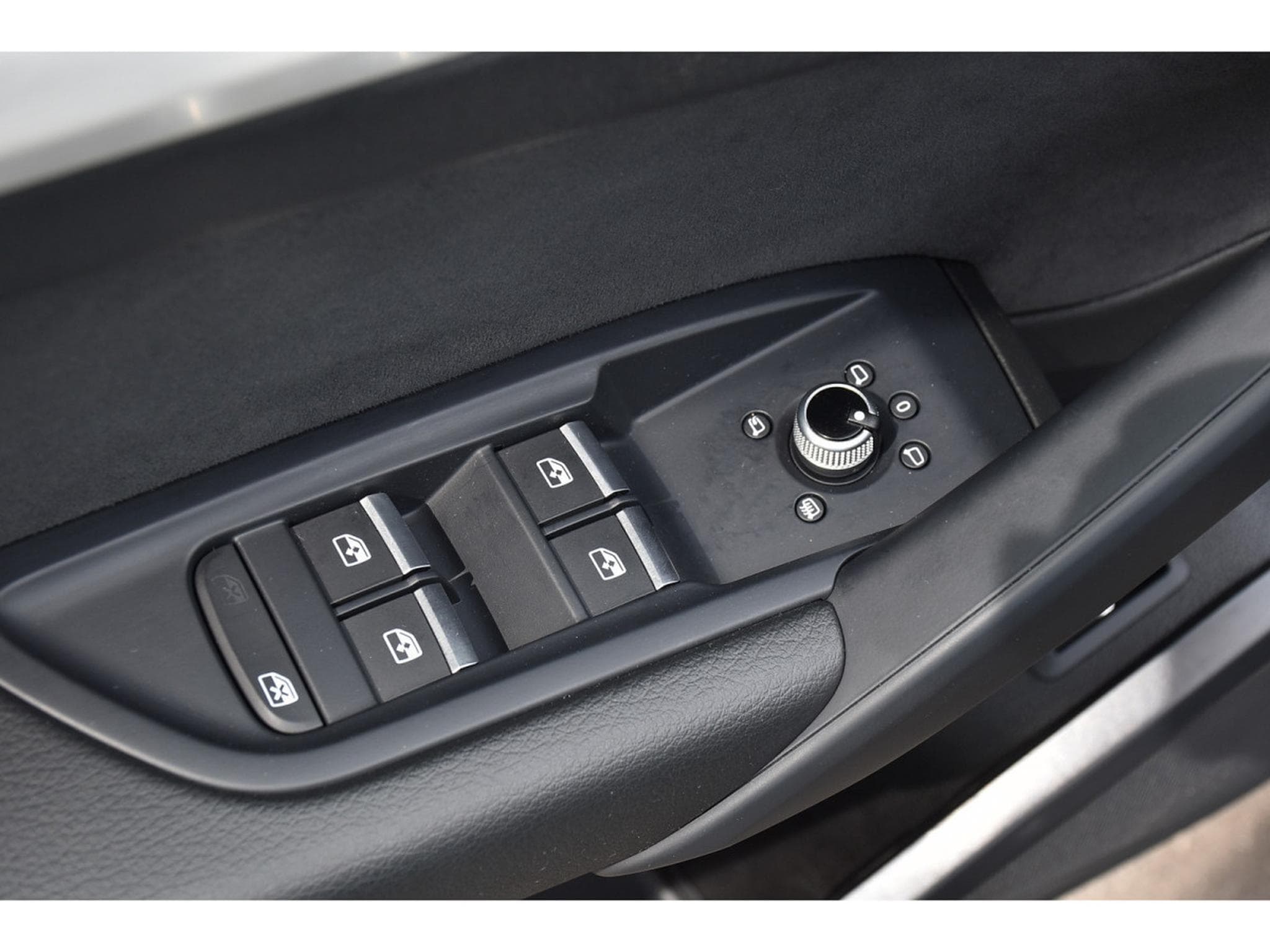 Audi Q5 40 TDI Quattro S-Tronic S-Line GPS CAM KEYLESS ATT RMQ (2022) - Foto 18