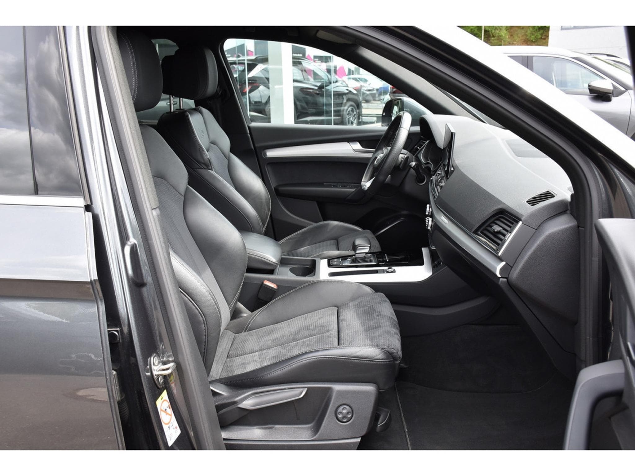 Audi Q5 40 TDI Quattro S-Tronic S-Line GPS CAM KEYLESS ATT RMQ (2022) - Foto 7
