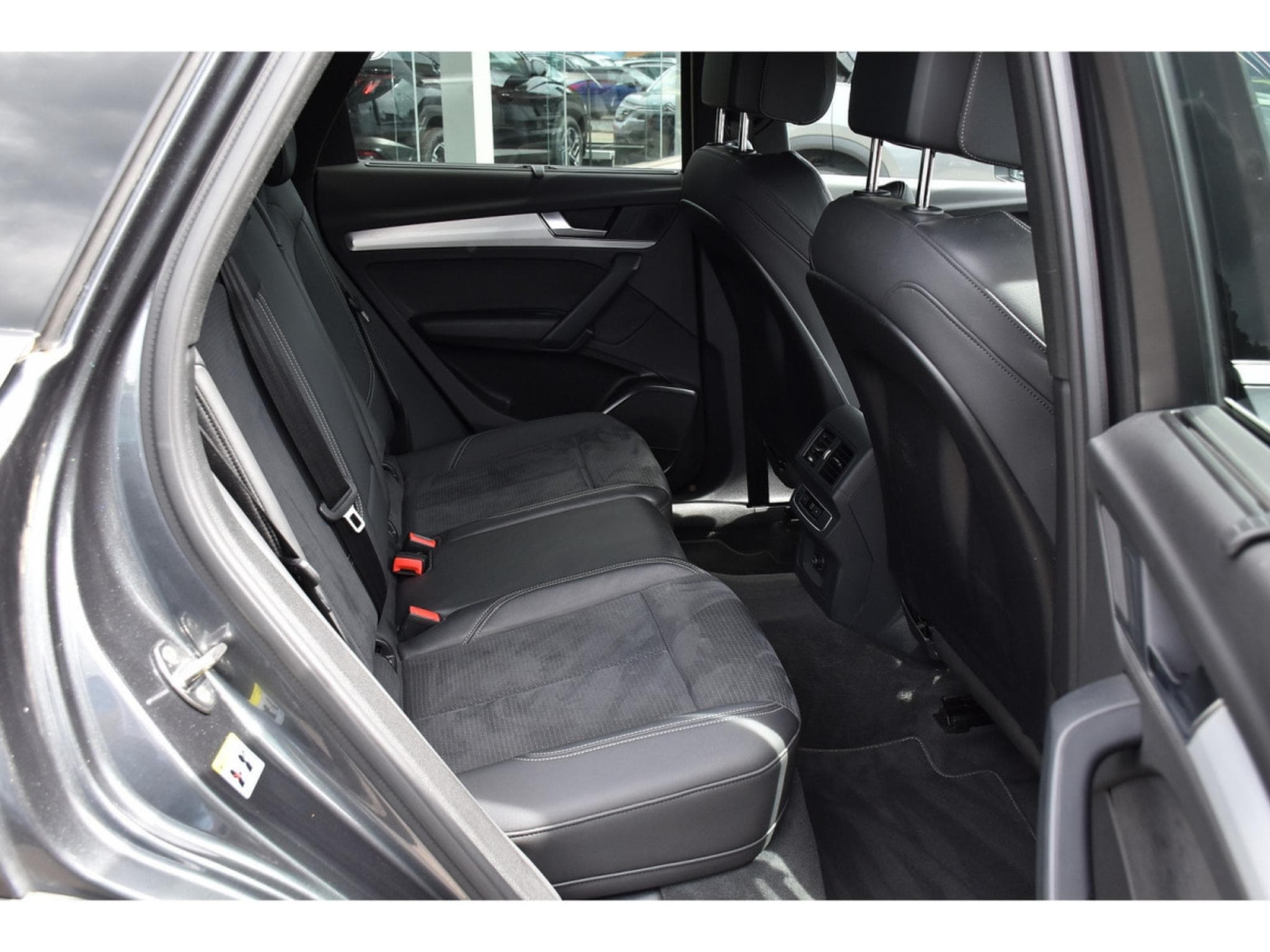 Audi Q5 40 TDI Quattro S-Tronic S-Line GPS CAM KEYLESS ATT RMQ (2022) - Foto 8