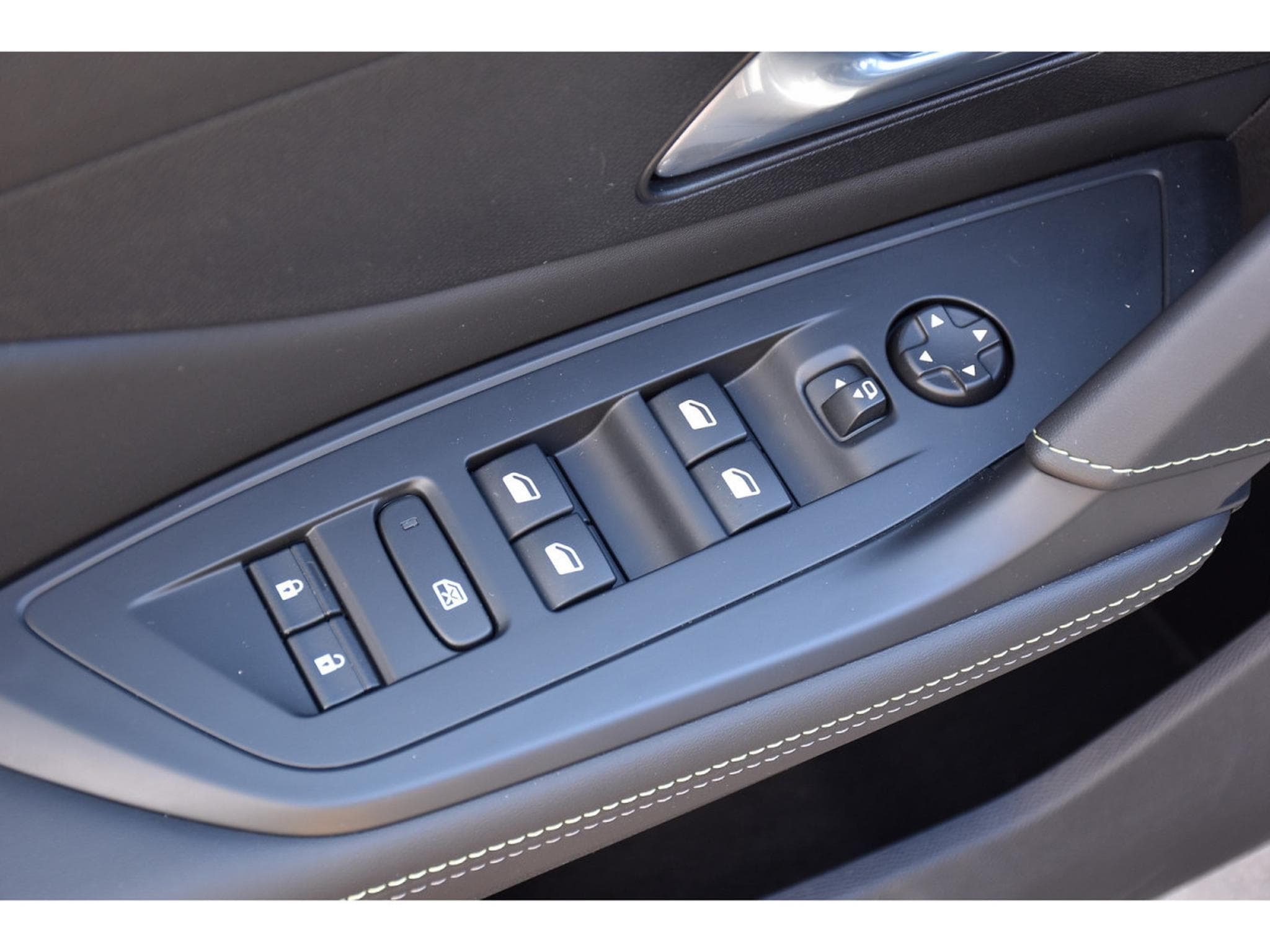 Peugeot 308 SW 1.6 PHEV Hybrid 225 GT e-EAT8 FOCAL ACC CAM360 1° MAIN (2024) - Foto 25