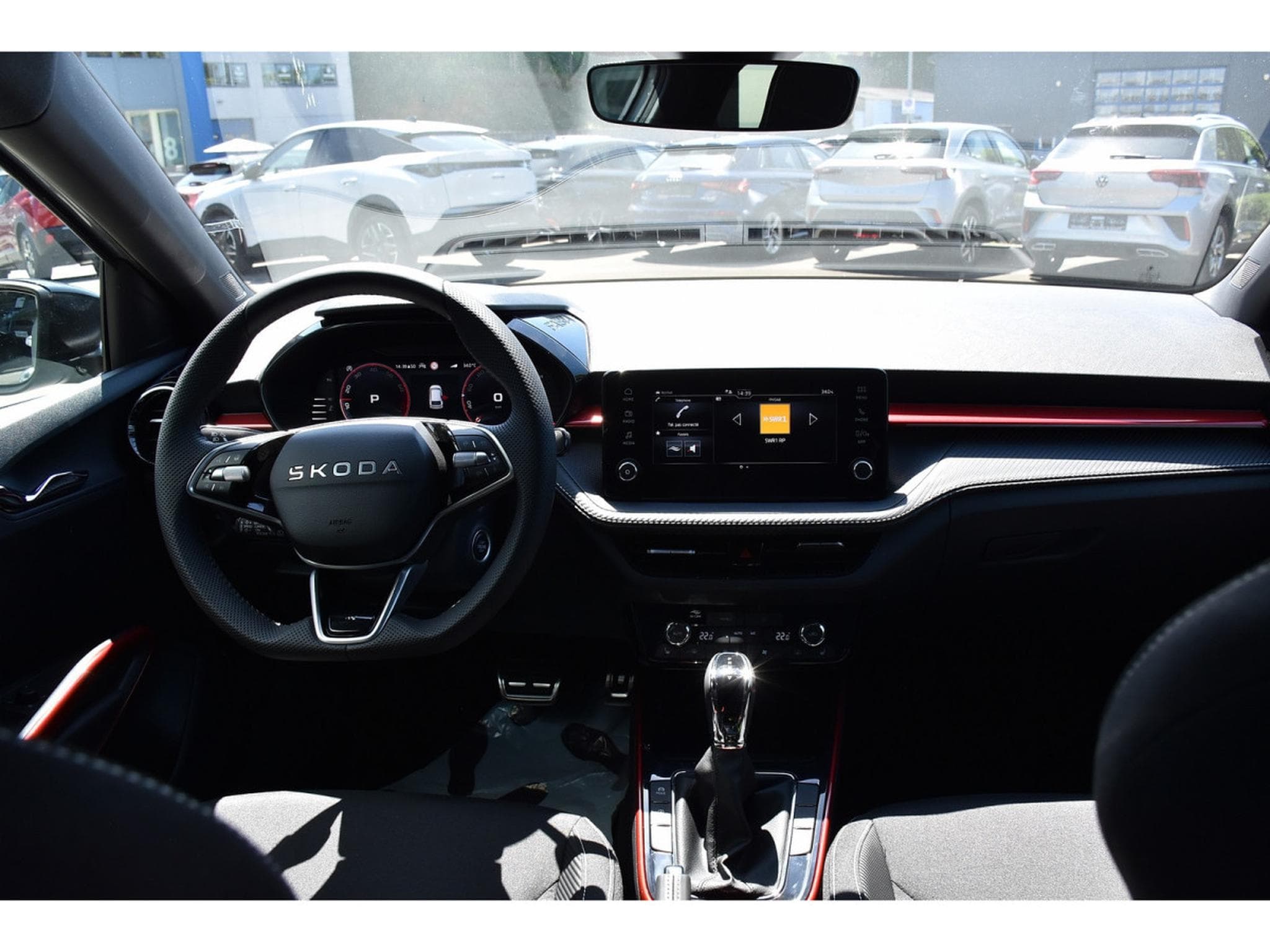 Skoda Fabia 1.0 TSI Monte Carlo DSG ACC TRAVEL CAM KESSY NEUVE (2026) - Foto 9