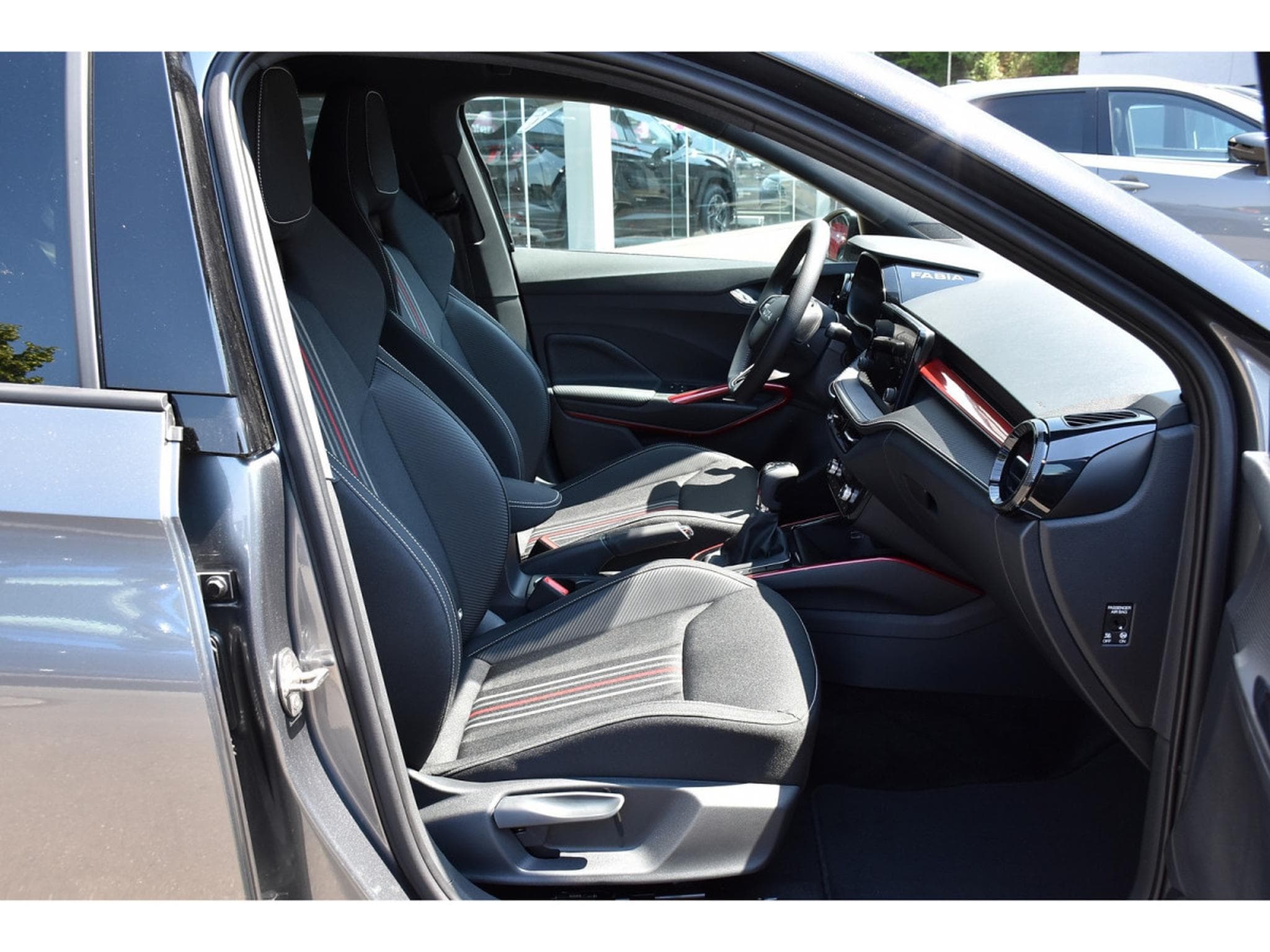 Skoda Fabia 1.0 TSI Monte Carlo DSG ACC TRAVEL CAM KESSY NEUVE (2026) - Foto 7