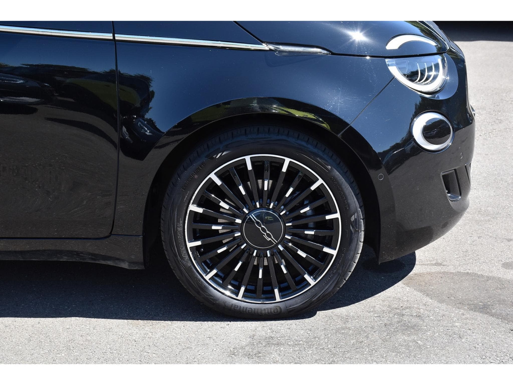 Fiat 500 42 kWh La Prima ACC CO DRIVER PANO CAM 1° MAIN (2023) - Foto 5