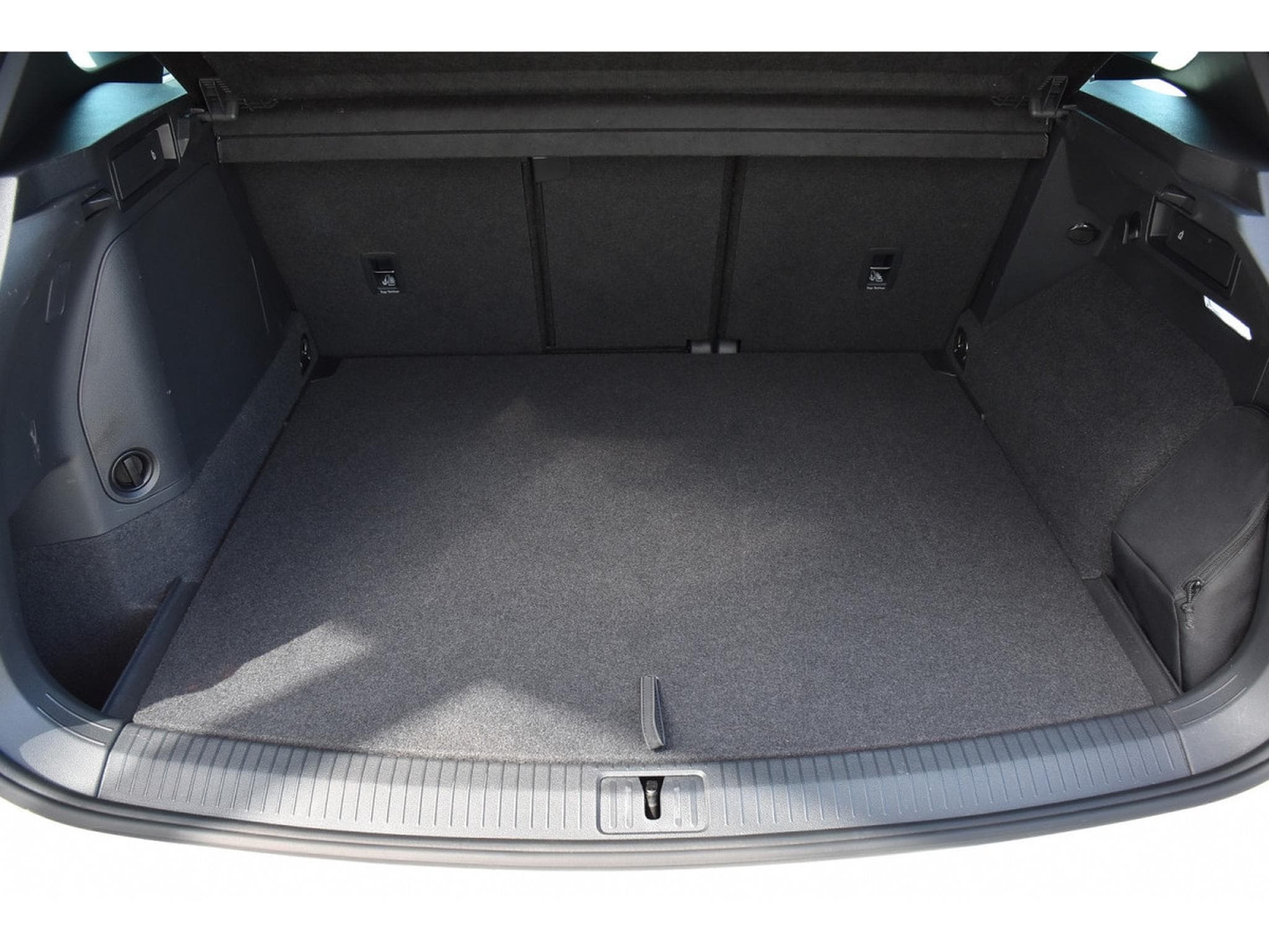 VW Tiguan 1.4 TSI eHybrid R-Line DSG ACC TRAVEL SIDE PARK CAM 1° MAIN (2023) - Foto 23