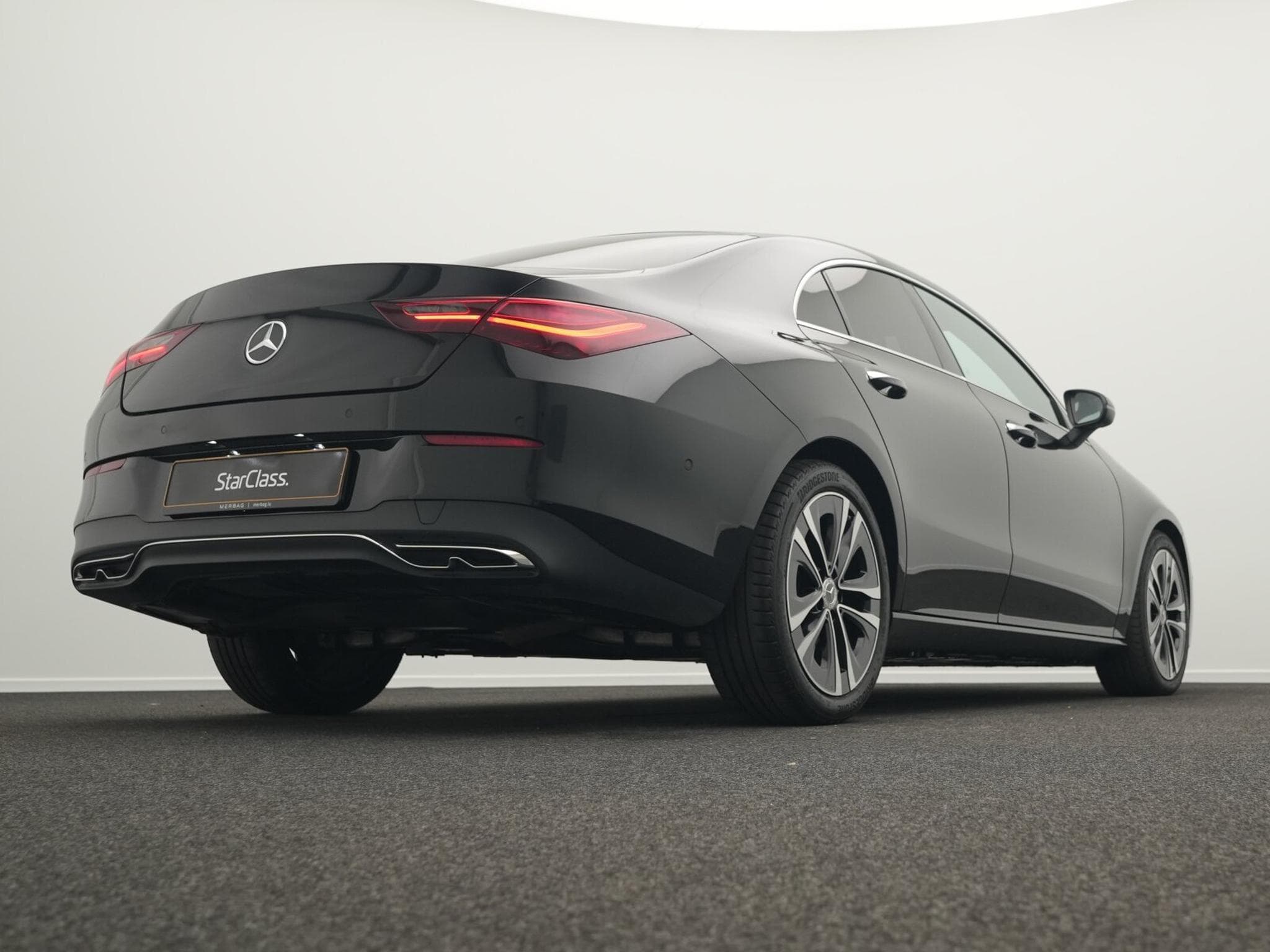 Mercedes CLA 180 d Progressive-Line Advanced Plus (2024) - Foto 11