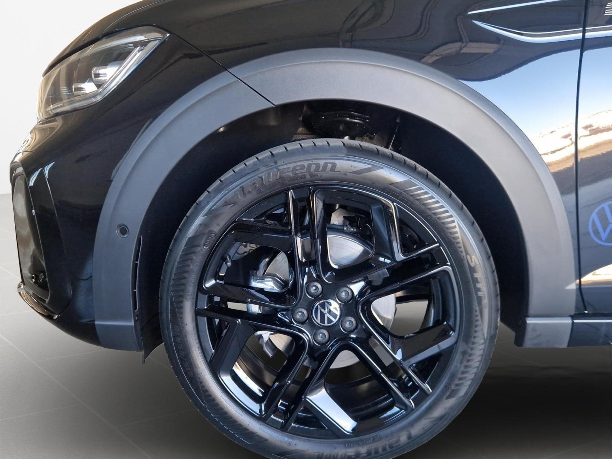 VW Taigo R-LINE (2026) - Foto 8