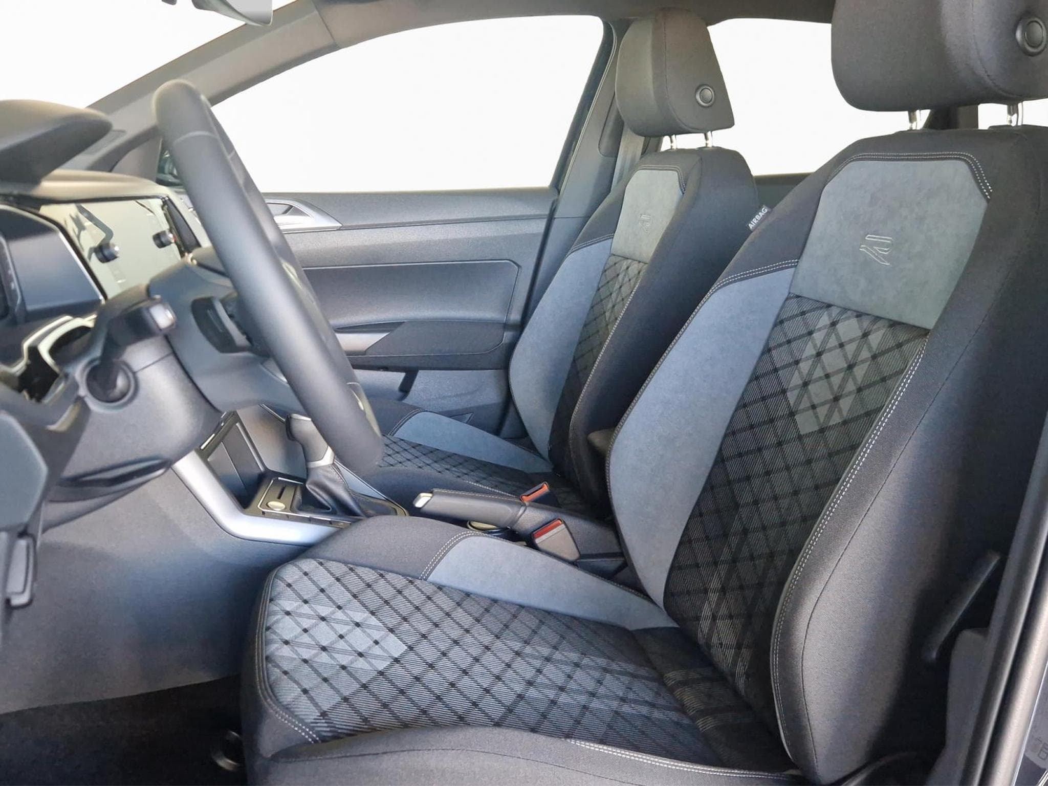 VW Taigo R-LINE (2026) - Foto 9