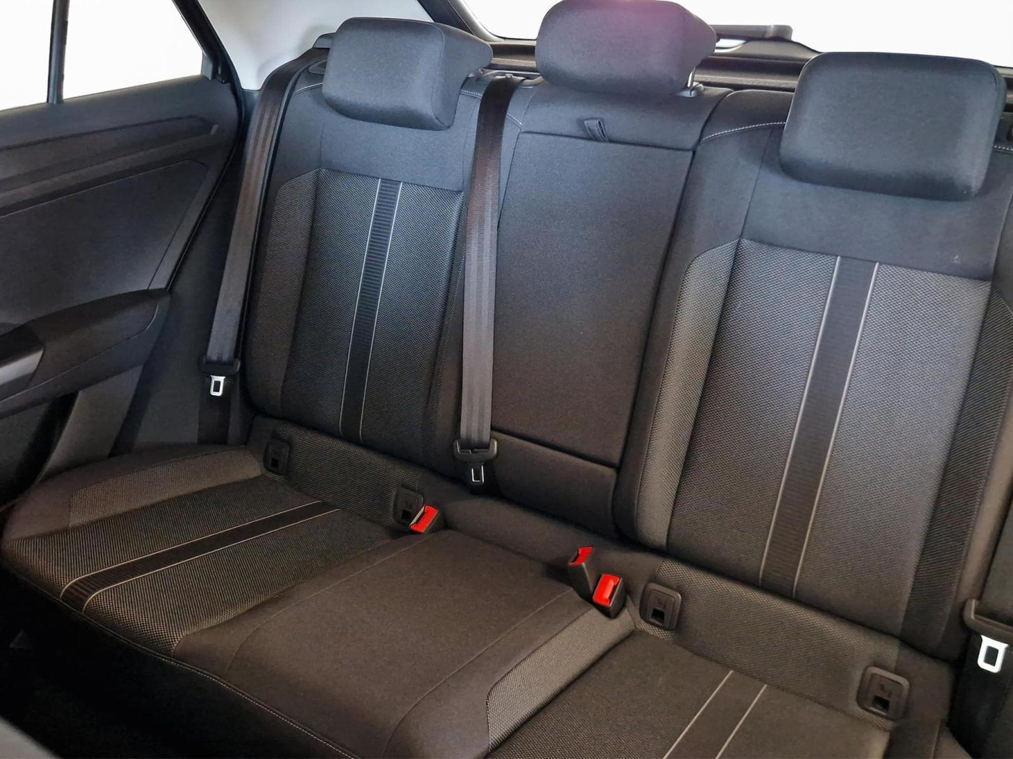 VW T-Roc LIFE (2026) - Foto 16