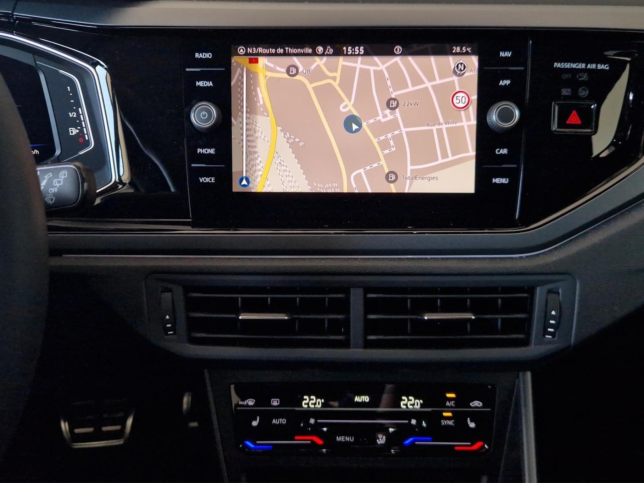 VW Taigo R-LINE (2025) - Foto 13